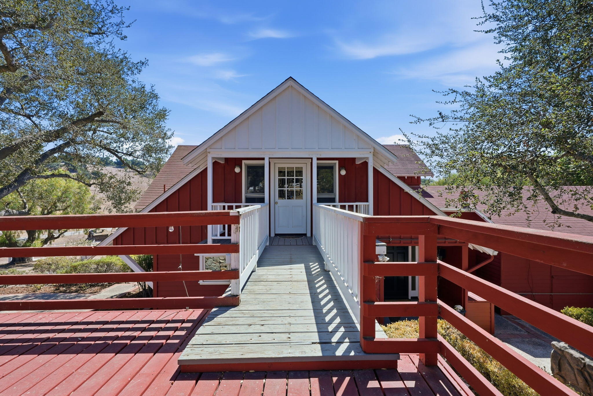 1245 Fredensborg Canyon Road