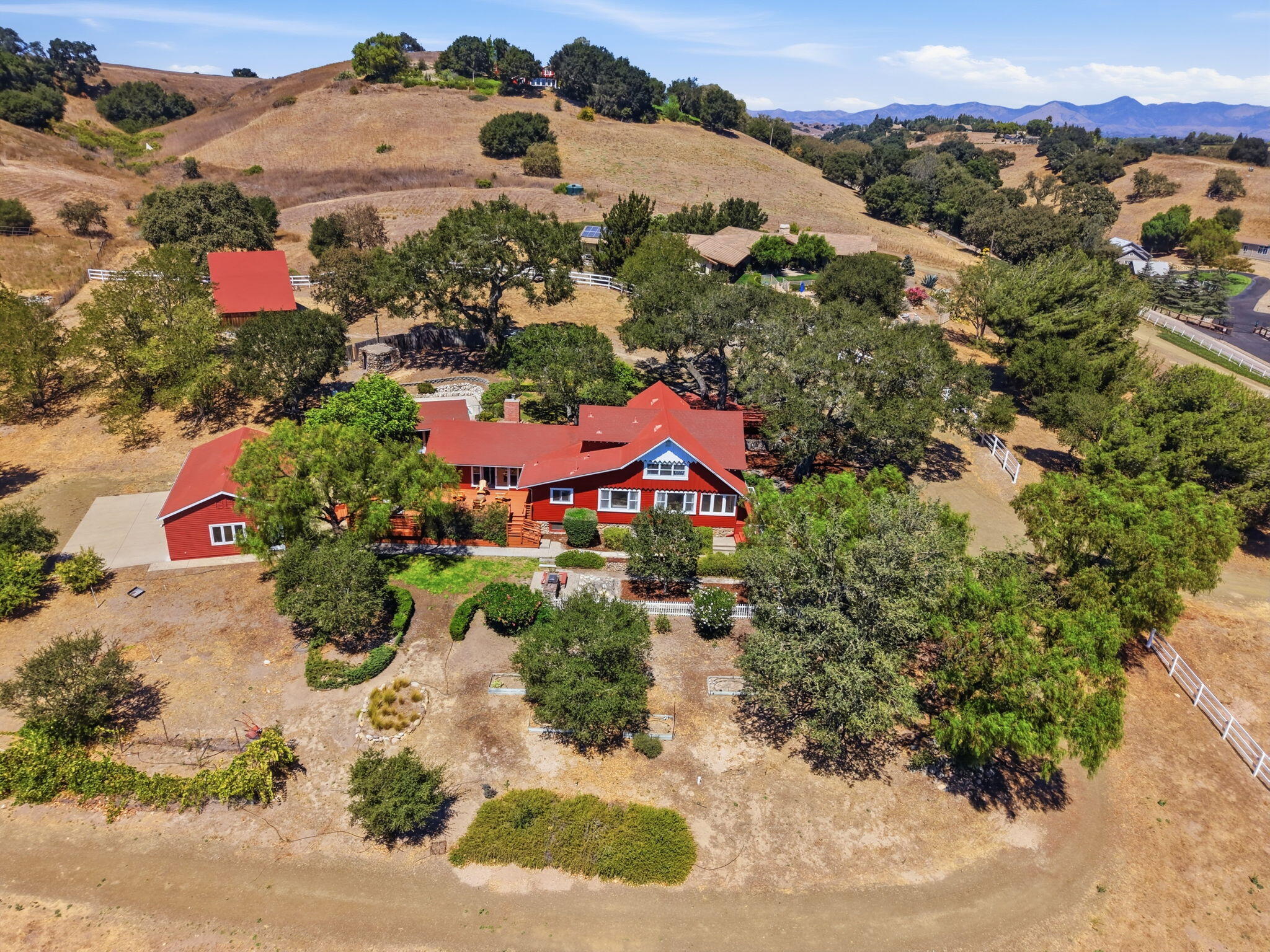 1245 Fredensborg Canyon Road