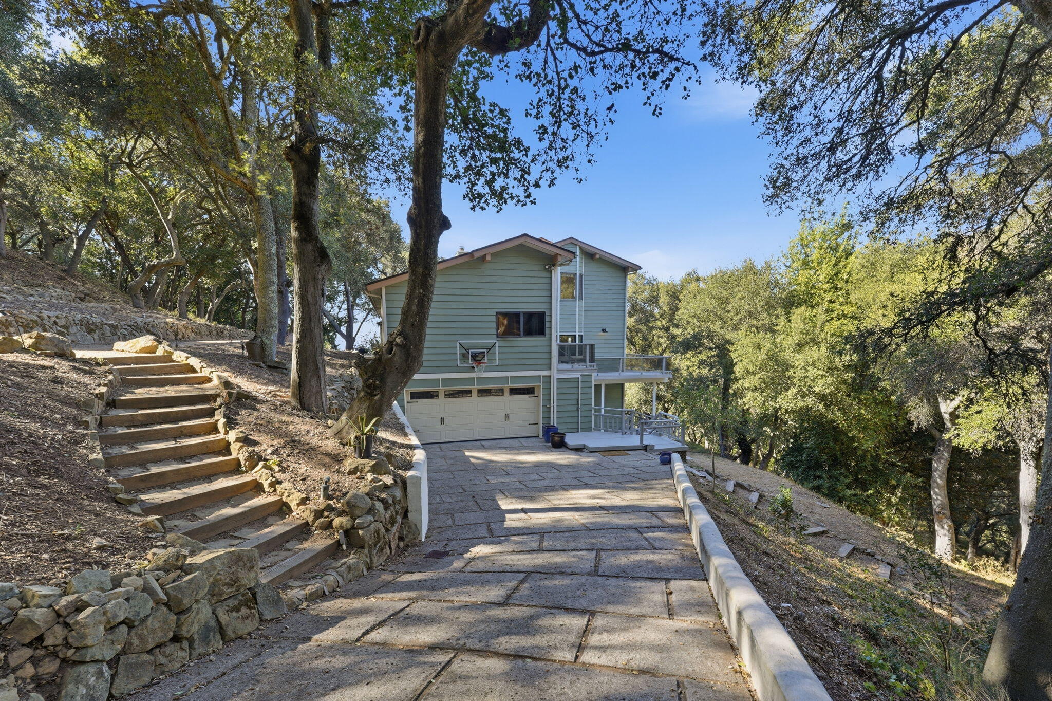 5150 E Camino Cielo
