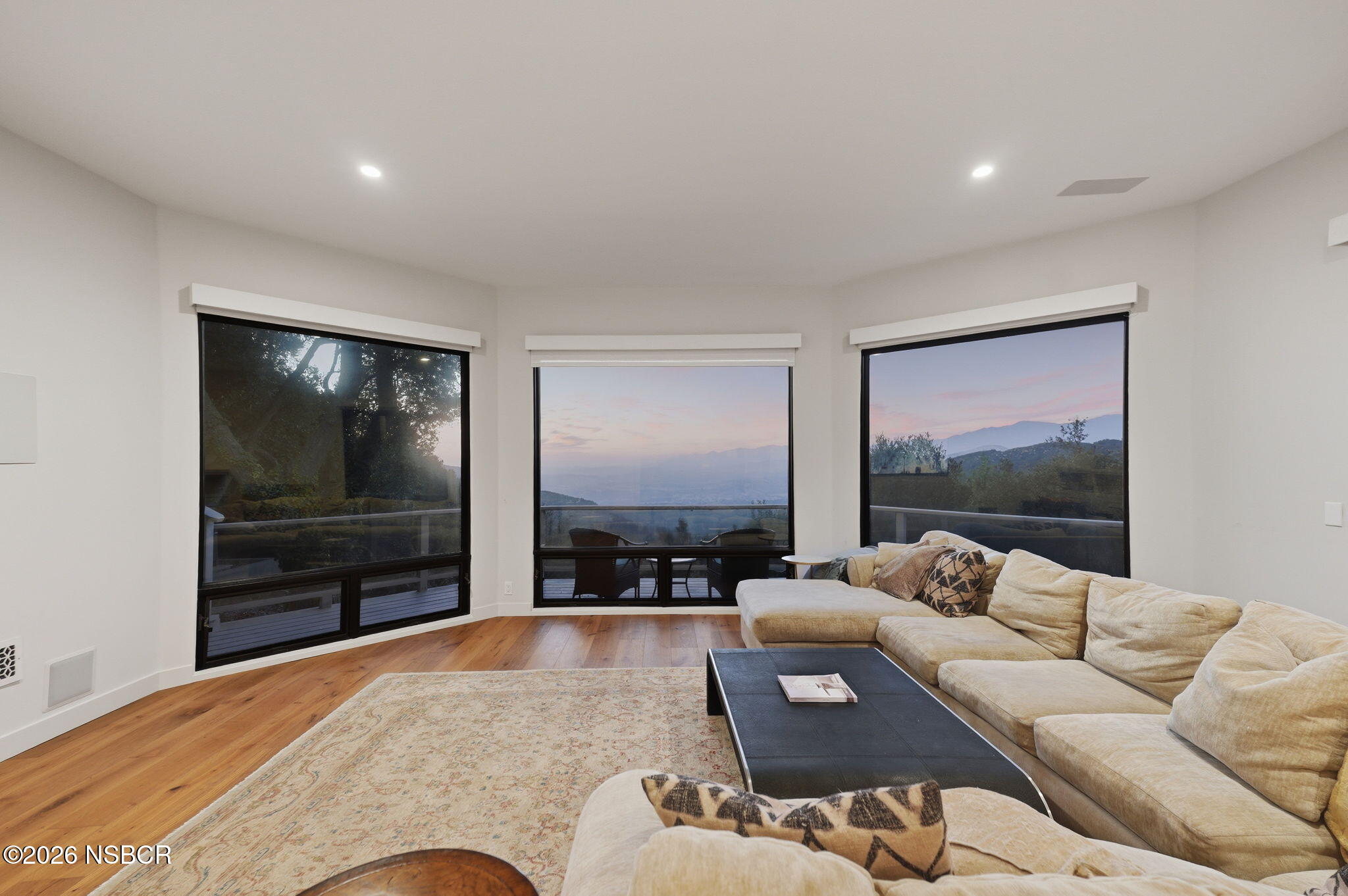 5150 E Camino Cielo
