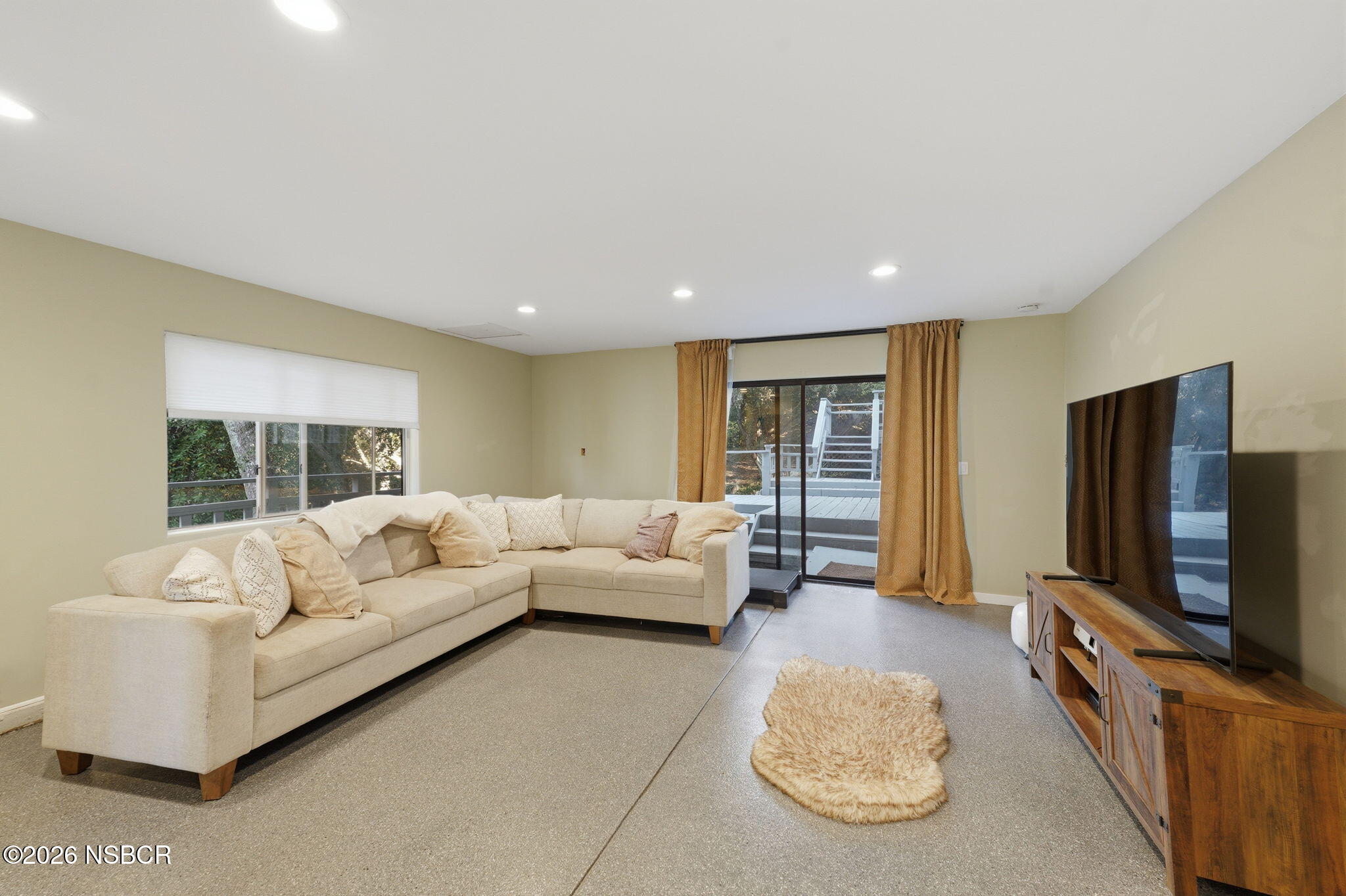 5150 E Camino Cielo