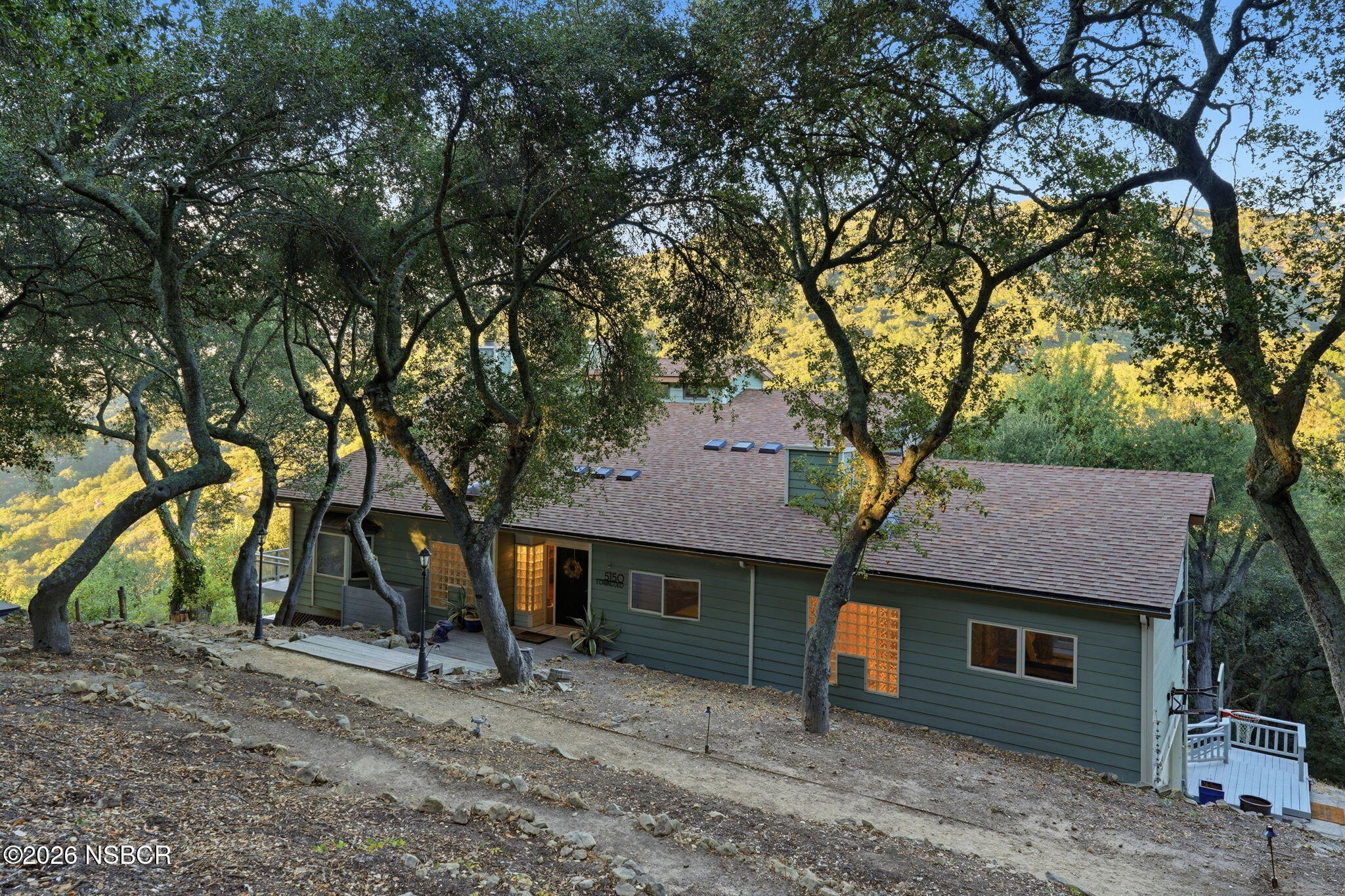 5150 E Camino Cielo
