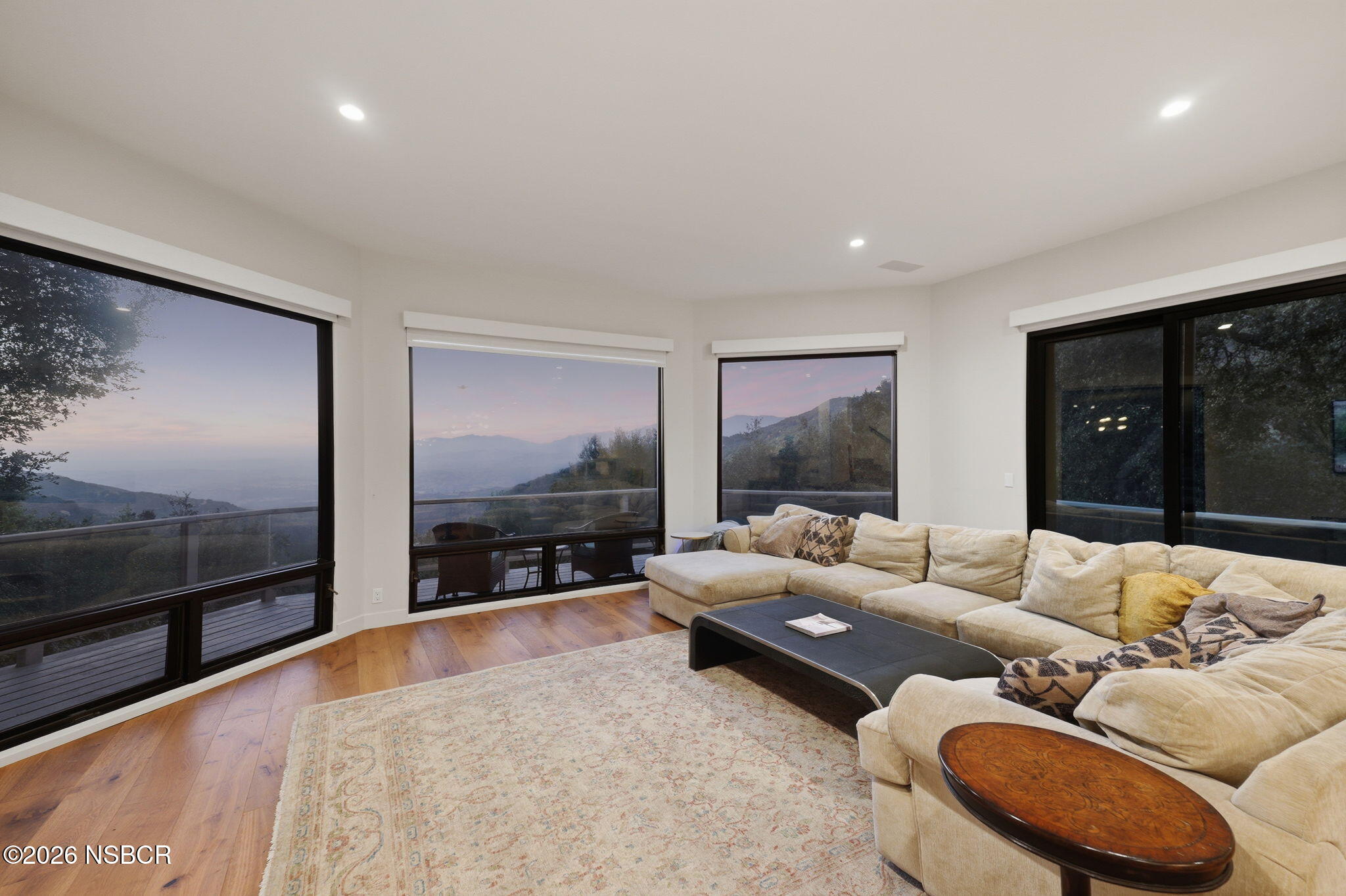 5150 E Camino Cielo