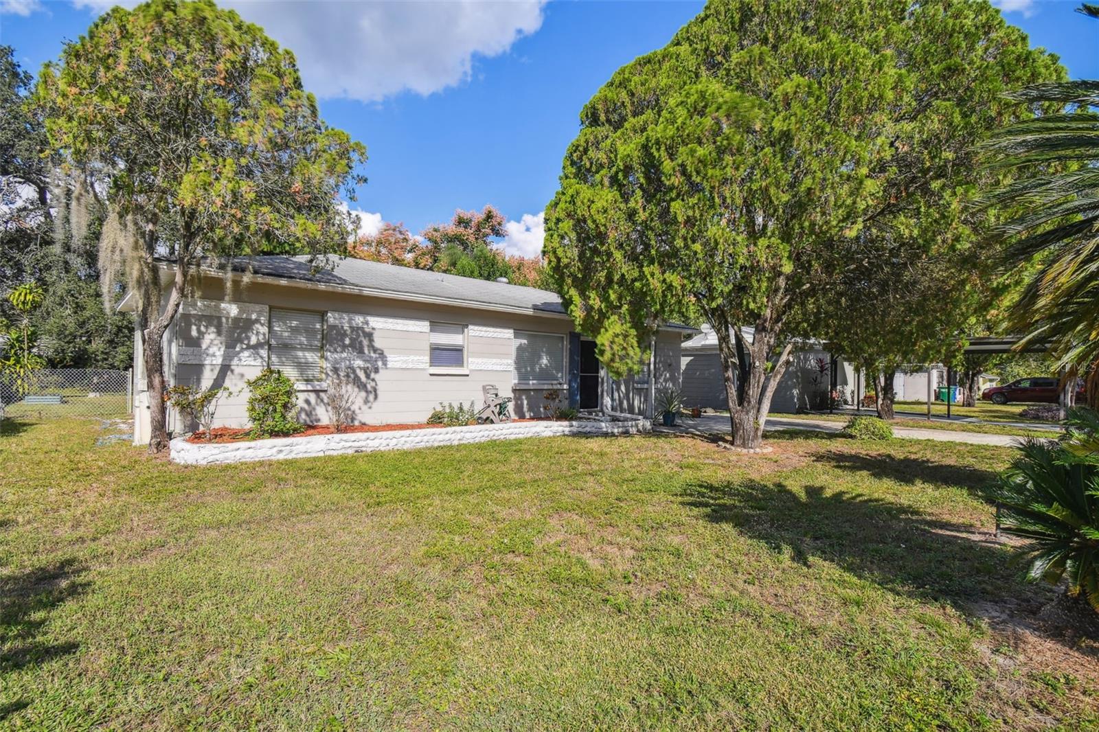 1715 W FOLLOWTHRU DRIVE