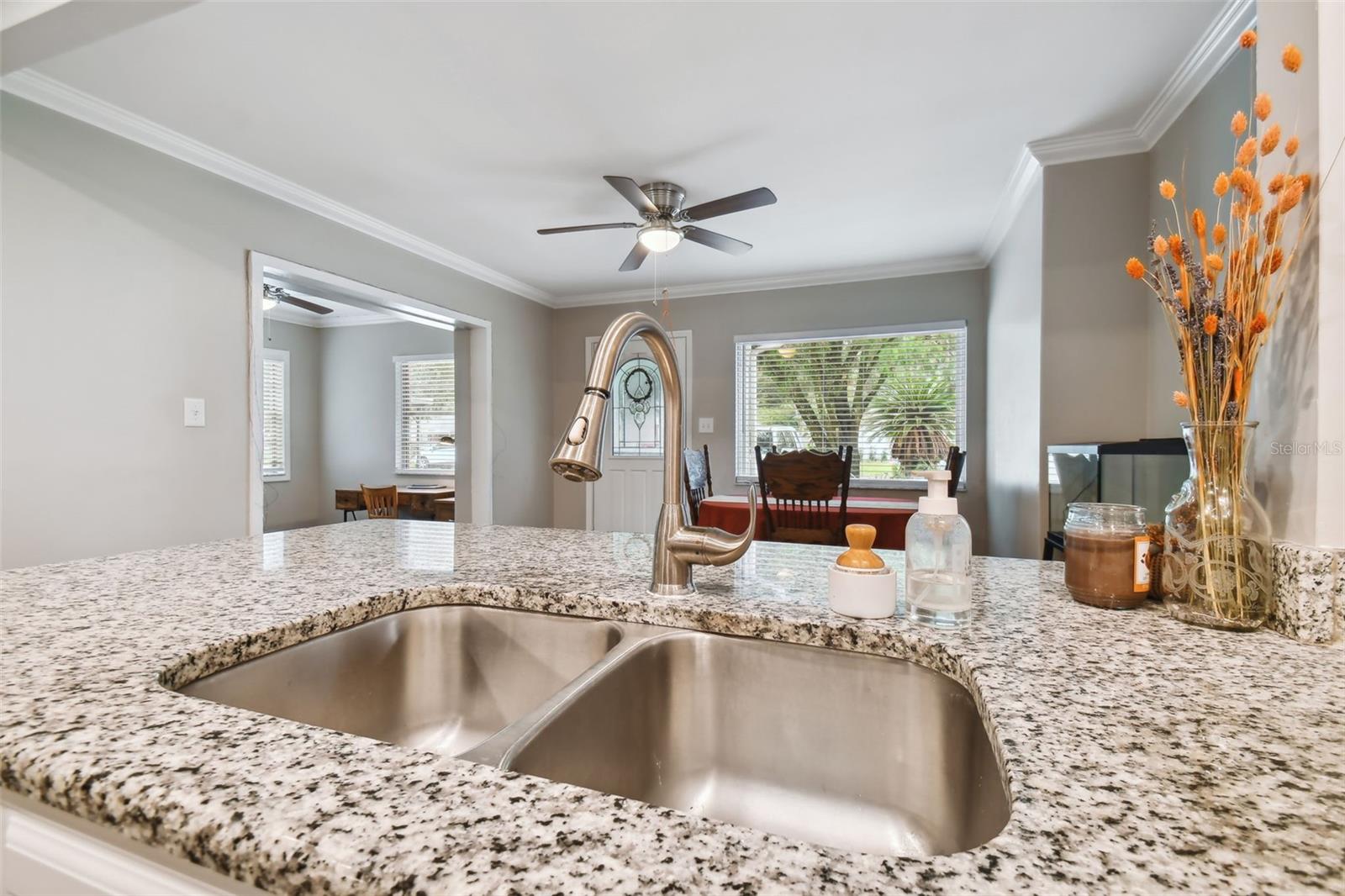 1715 W FOLLOWTHRU DRIVE