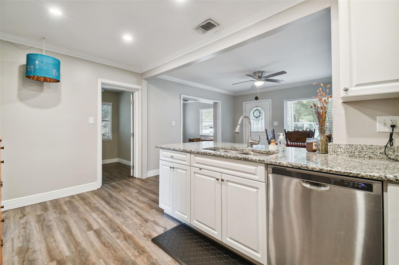 1715 W FOLLOWTHRU DRIVE