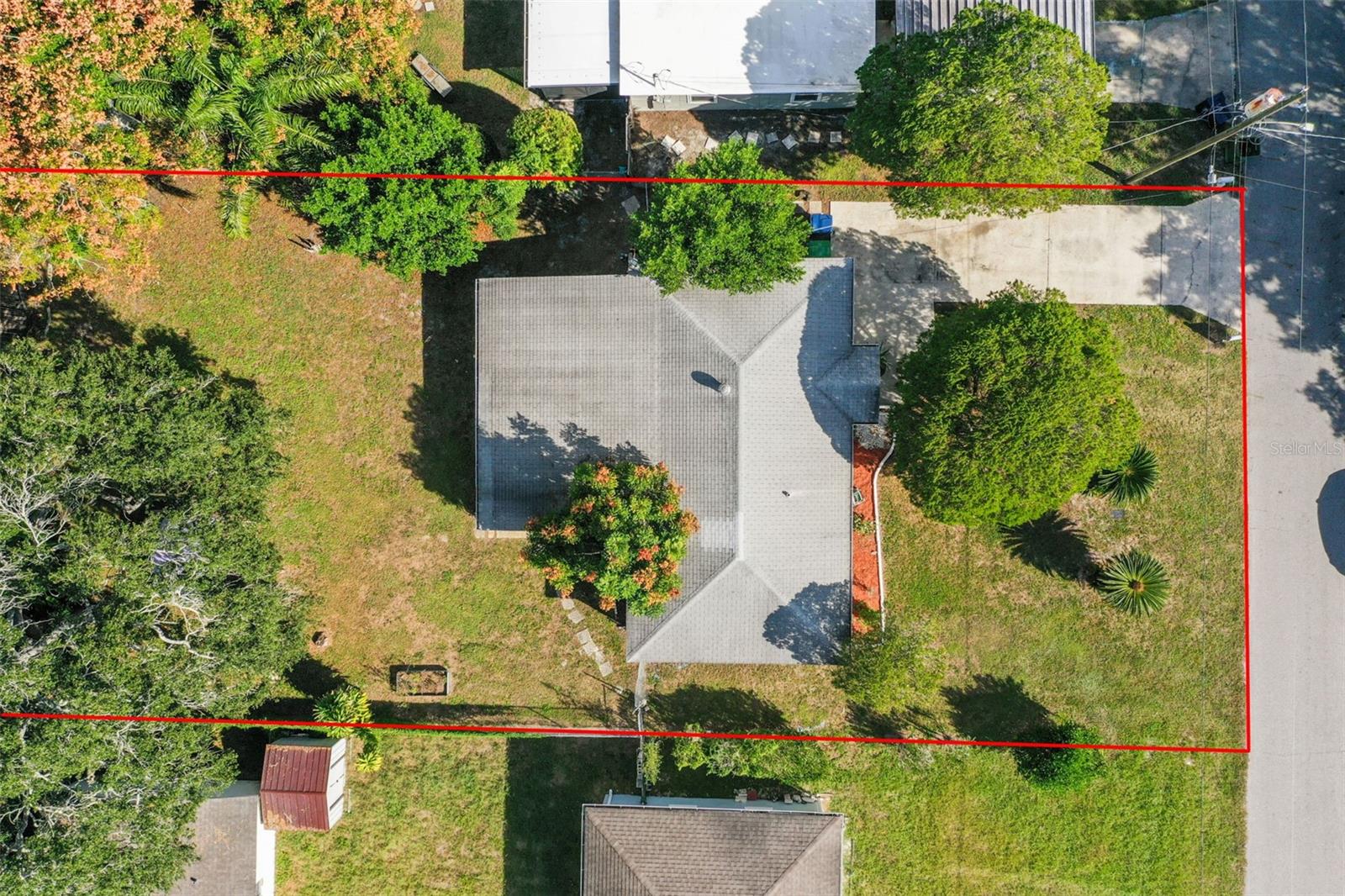 1715 W FOLLOWTHRU DRIVE