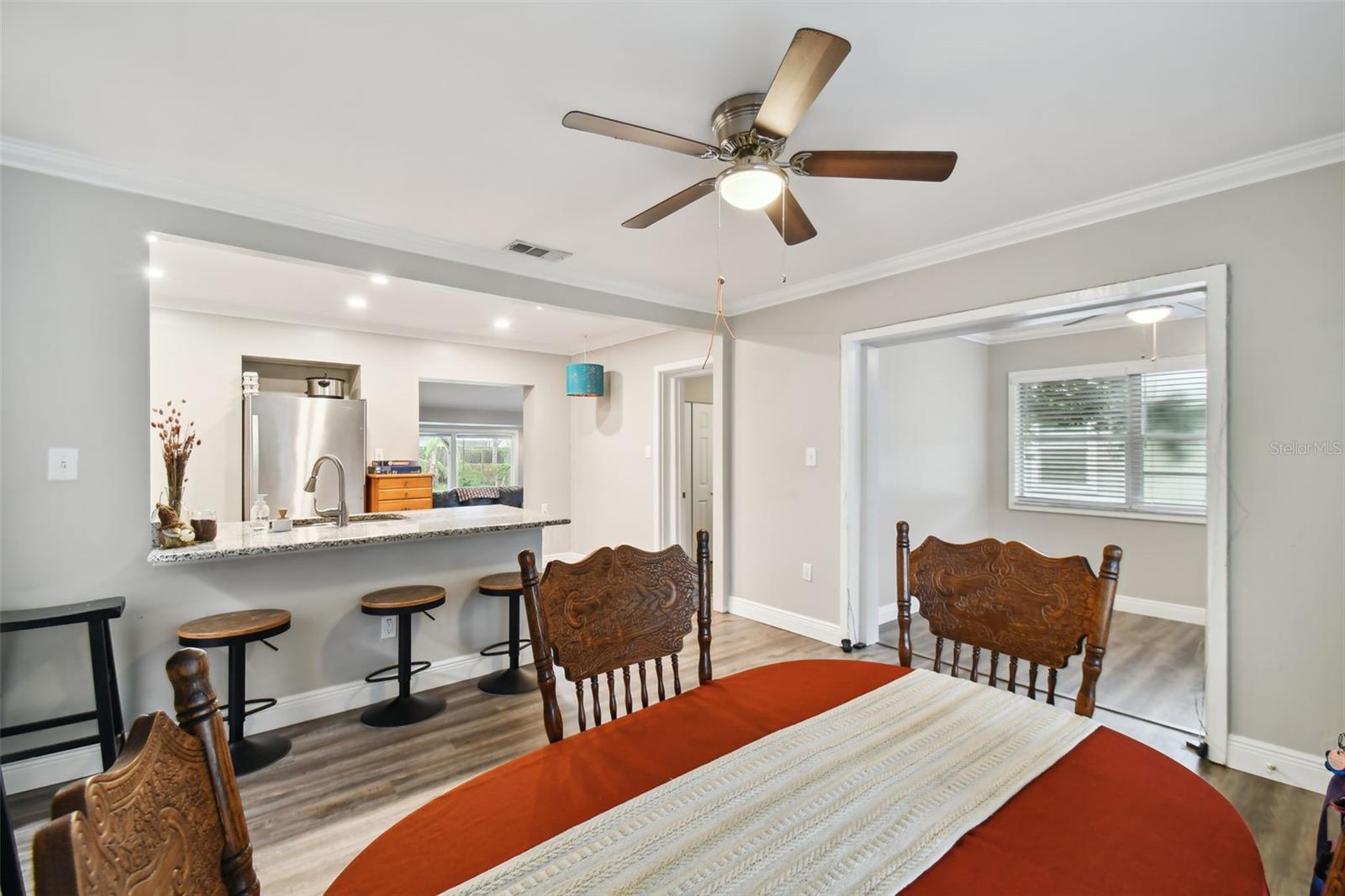 1715 W FOLLOWTHRU DRIVE