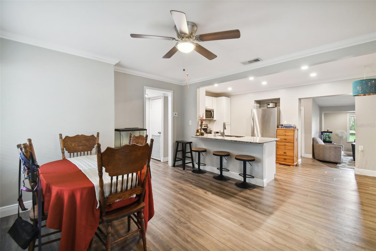 1715 W FOLLOWTHRU DRIVE