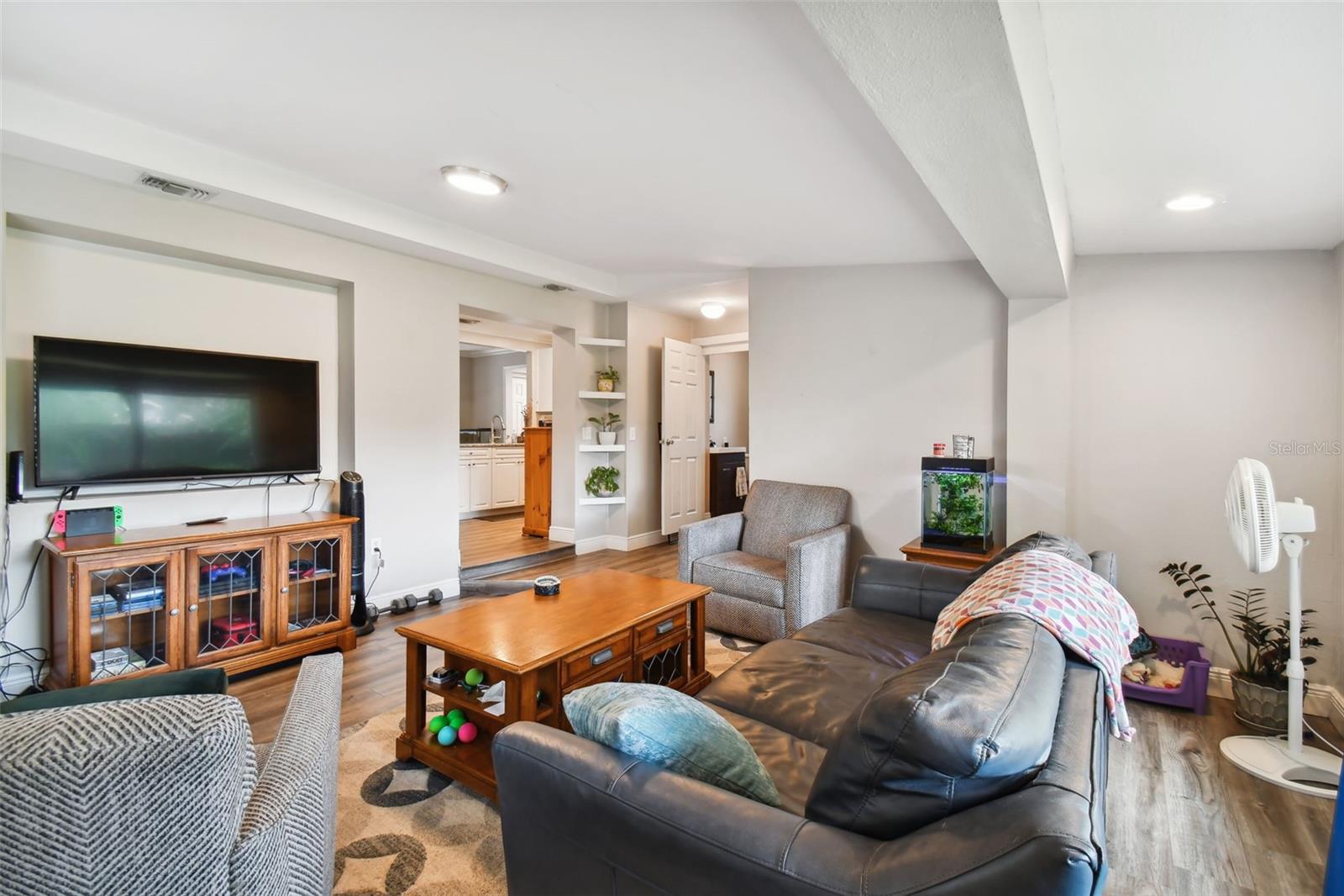 1715 W FOLLOWTHRU DRIVE