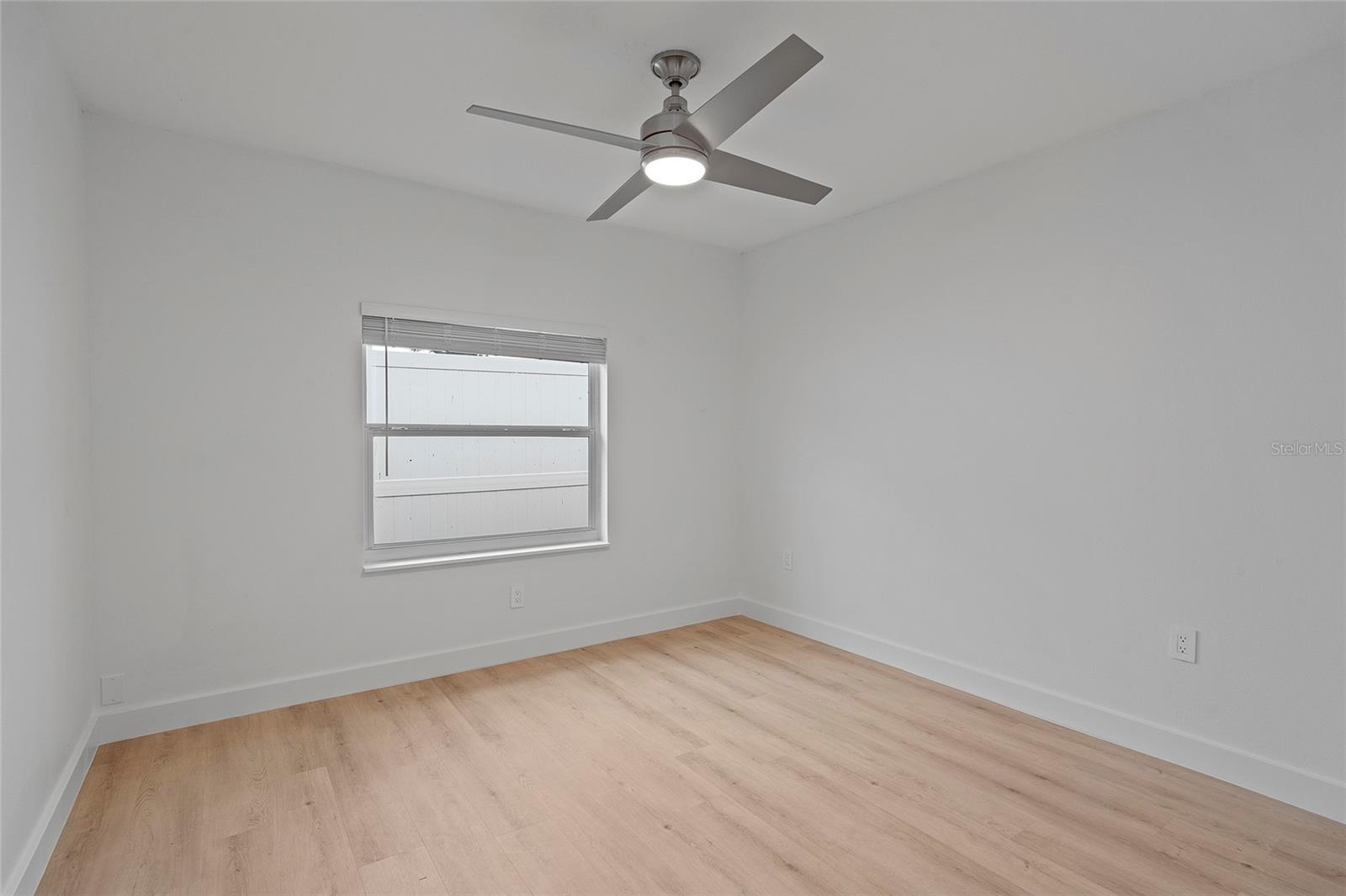 4803 VICTORIA AVENUE