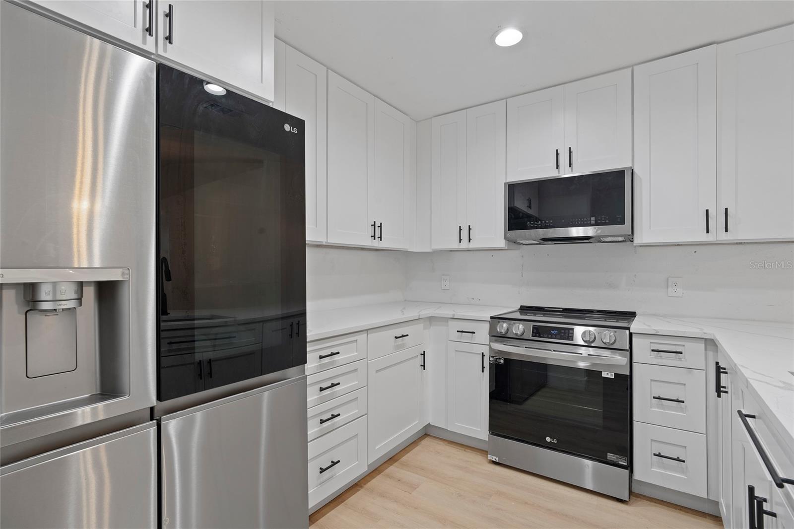 4803 VICTORIA AVENUE