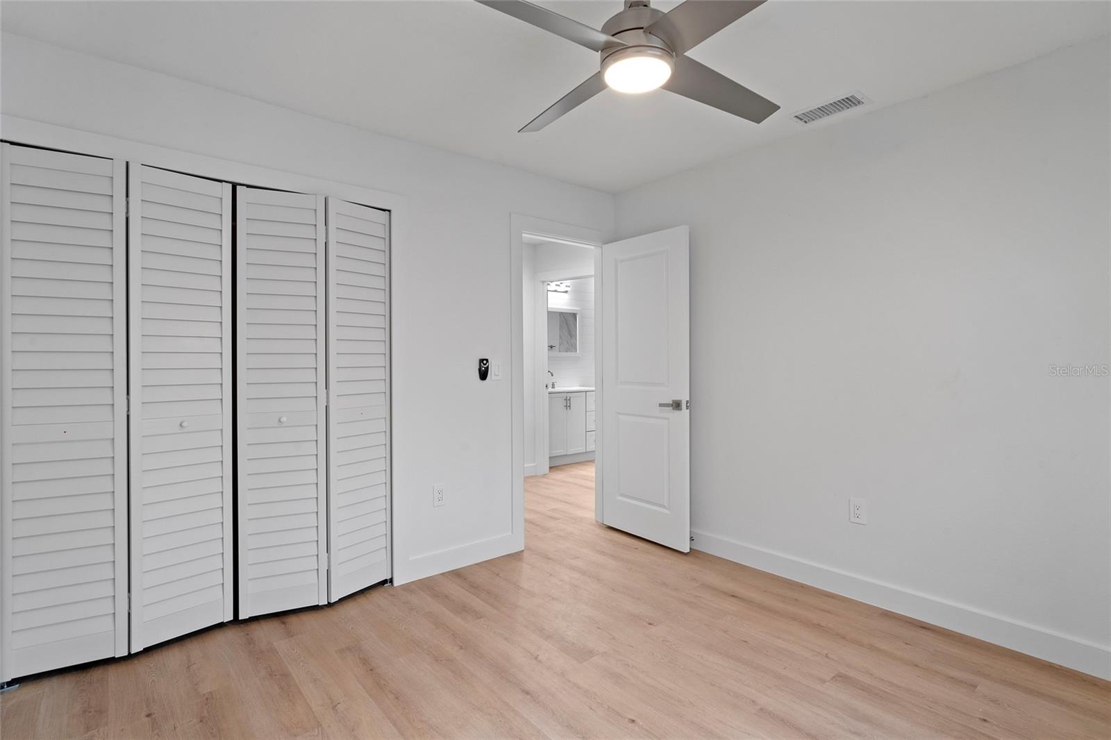 4803 VICTORIA AVENUE