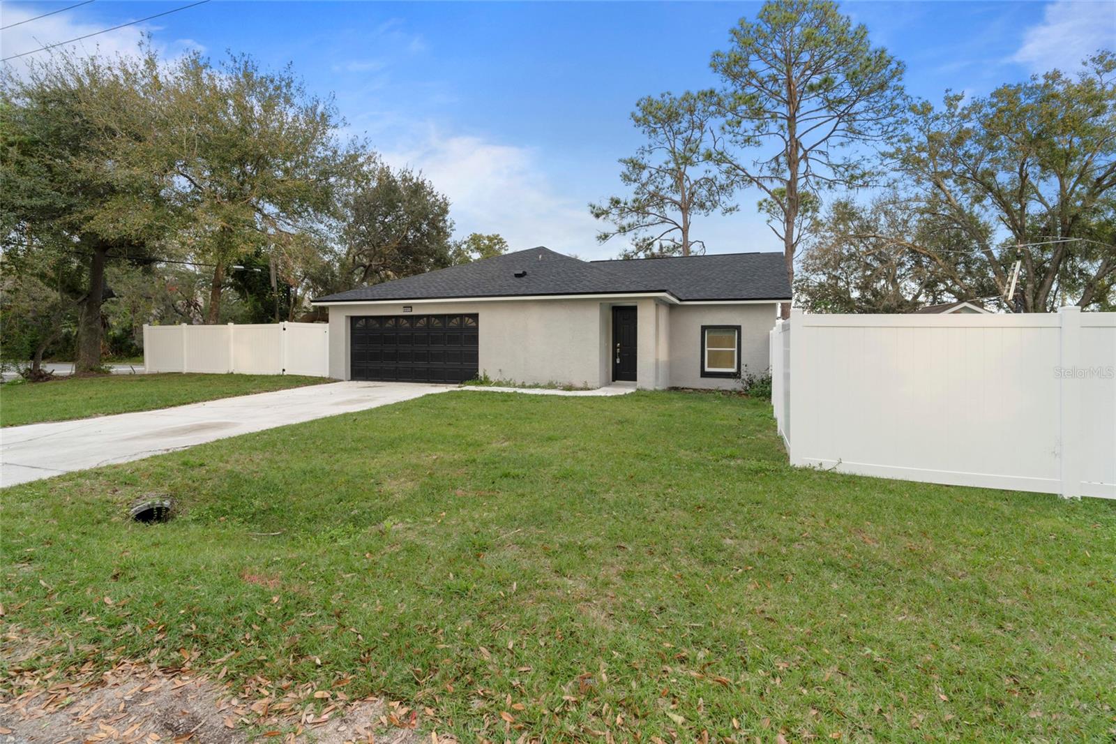 4803 VICTORIA AVENUE