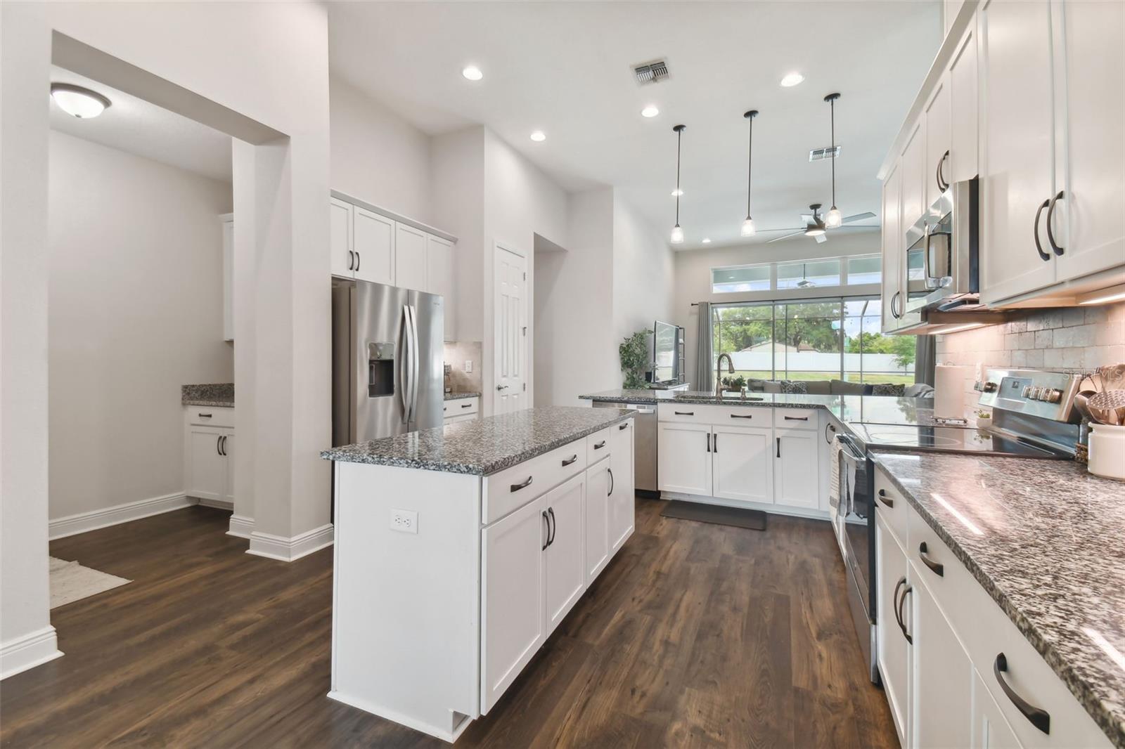 9827 CABERNET AVE