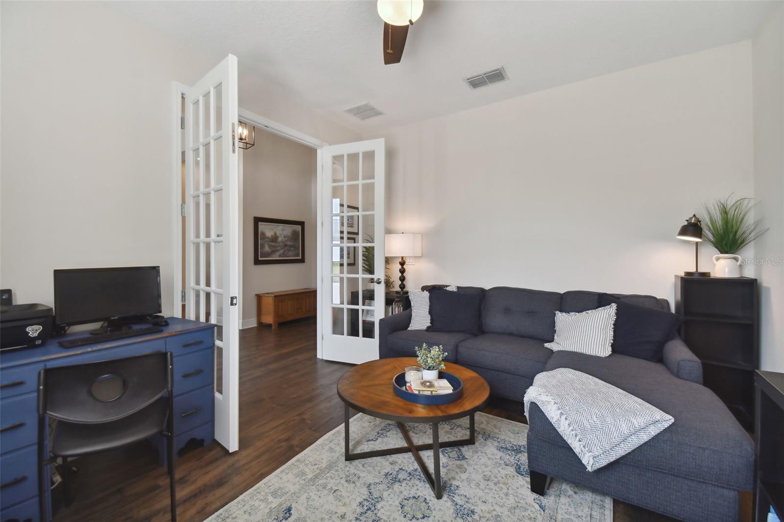 9827 CABERNET AVE