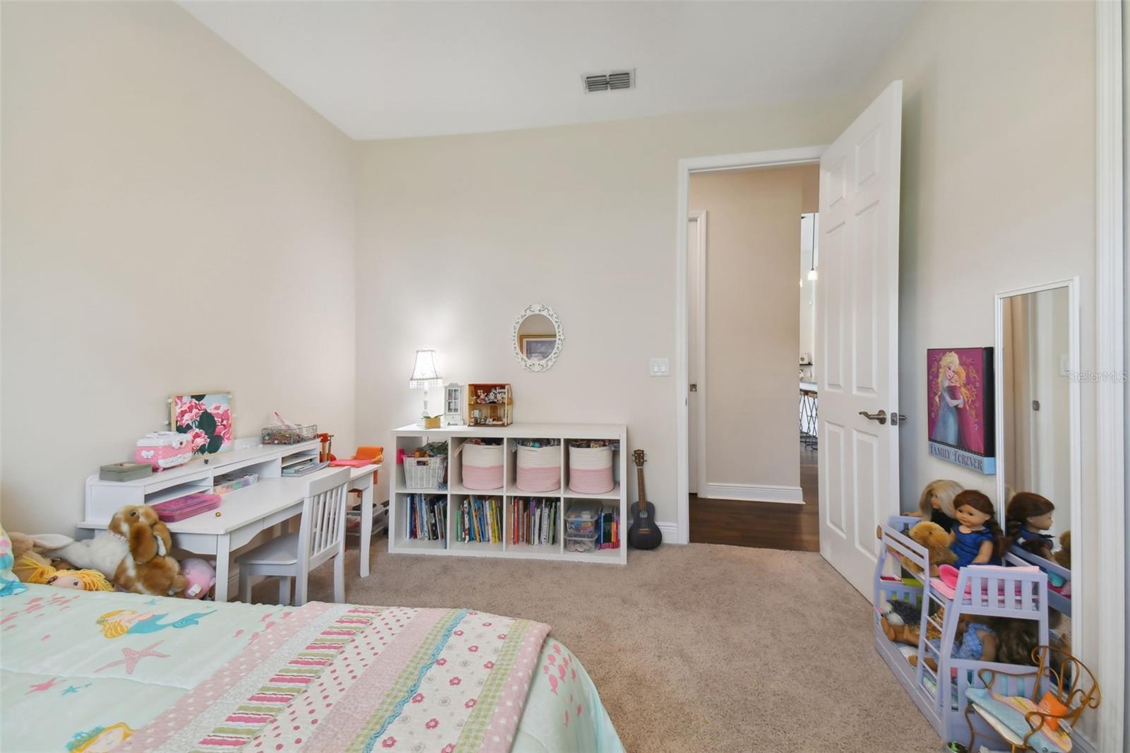9827 CABERNET AVE