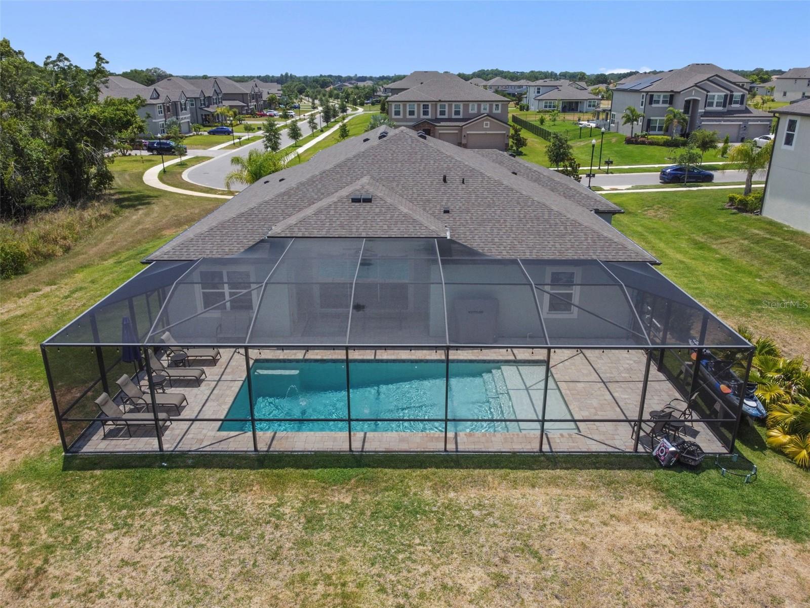 9827 CABERNET AVE
