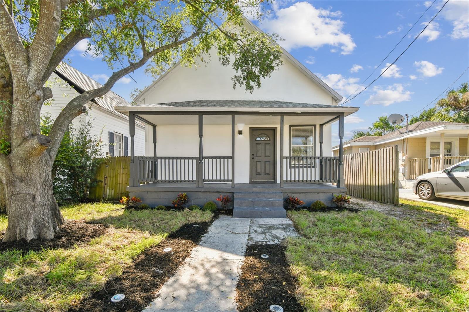 1106 W LA SALLE ST