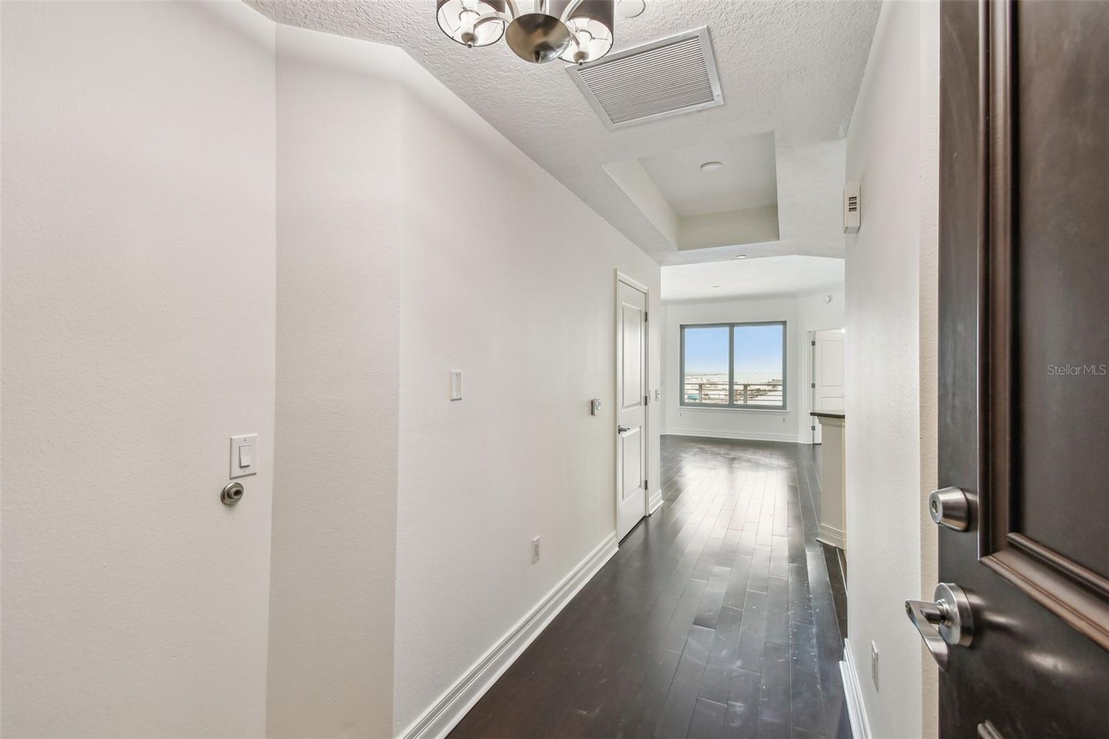 1209 E CUMBERLAND AVE #2406