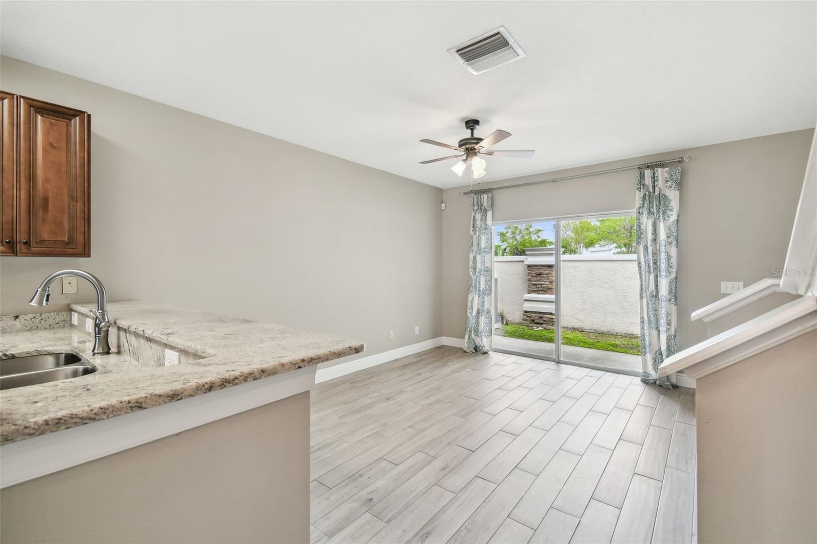16309 SWAN VIEW CIR