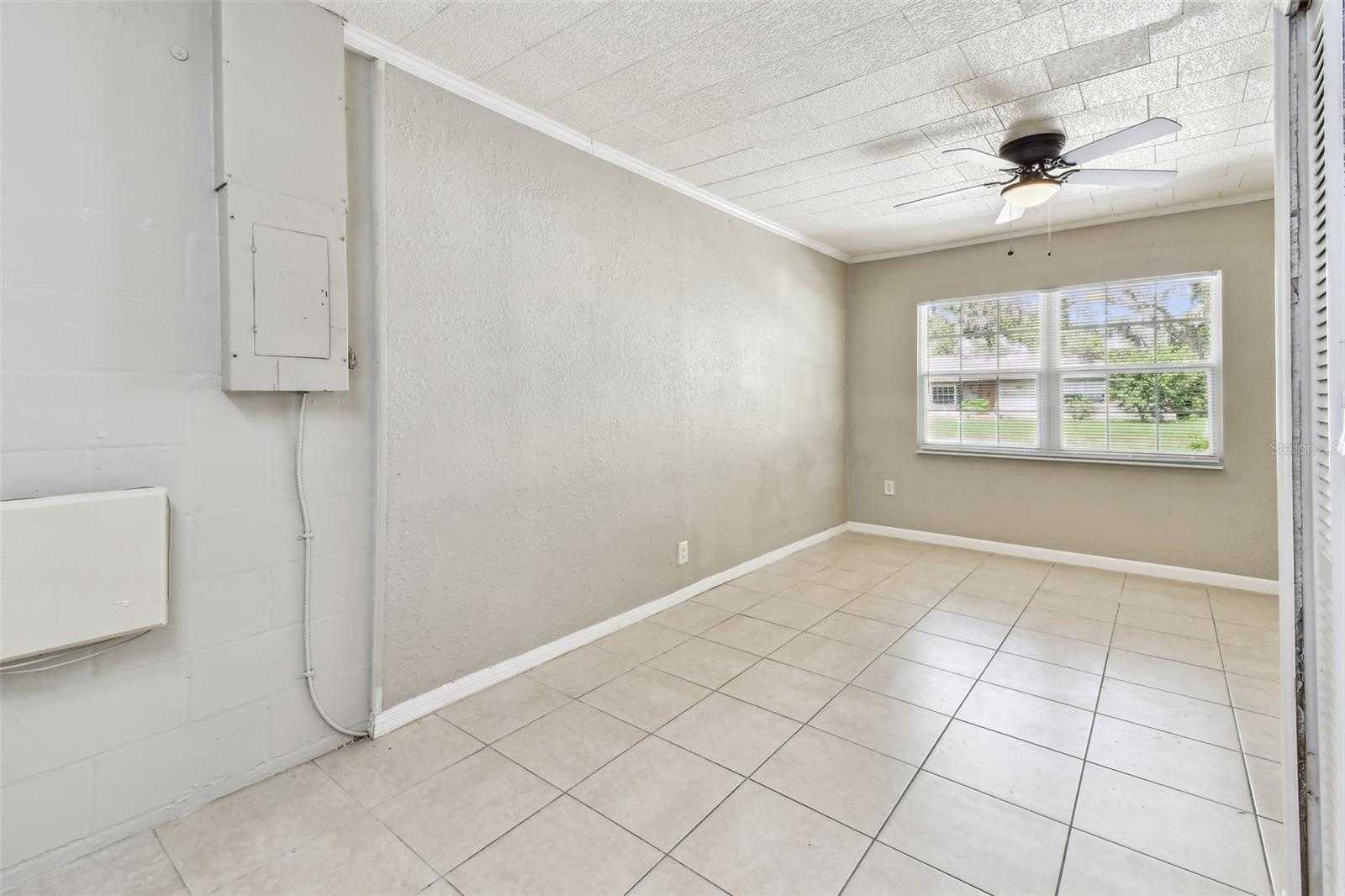 1320 OAK VALLEY DR