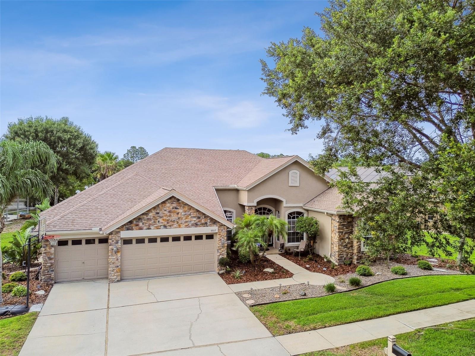 5507 GARDEN ARBOR DR