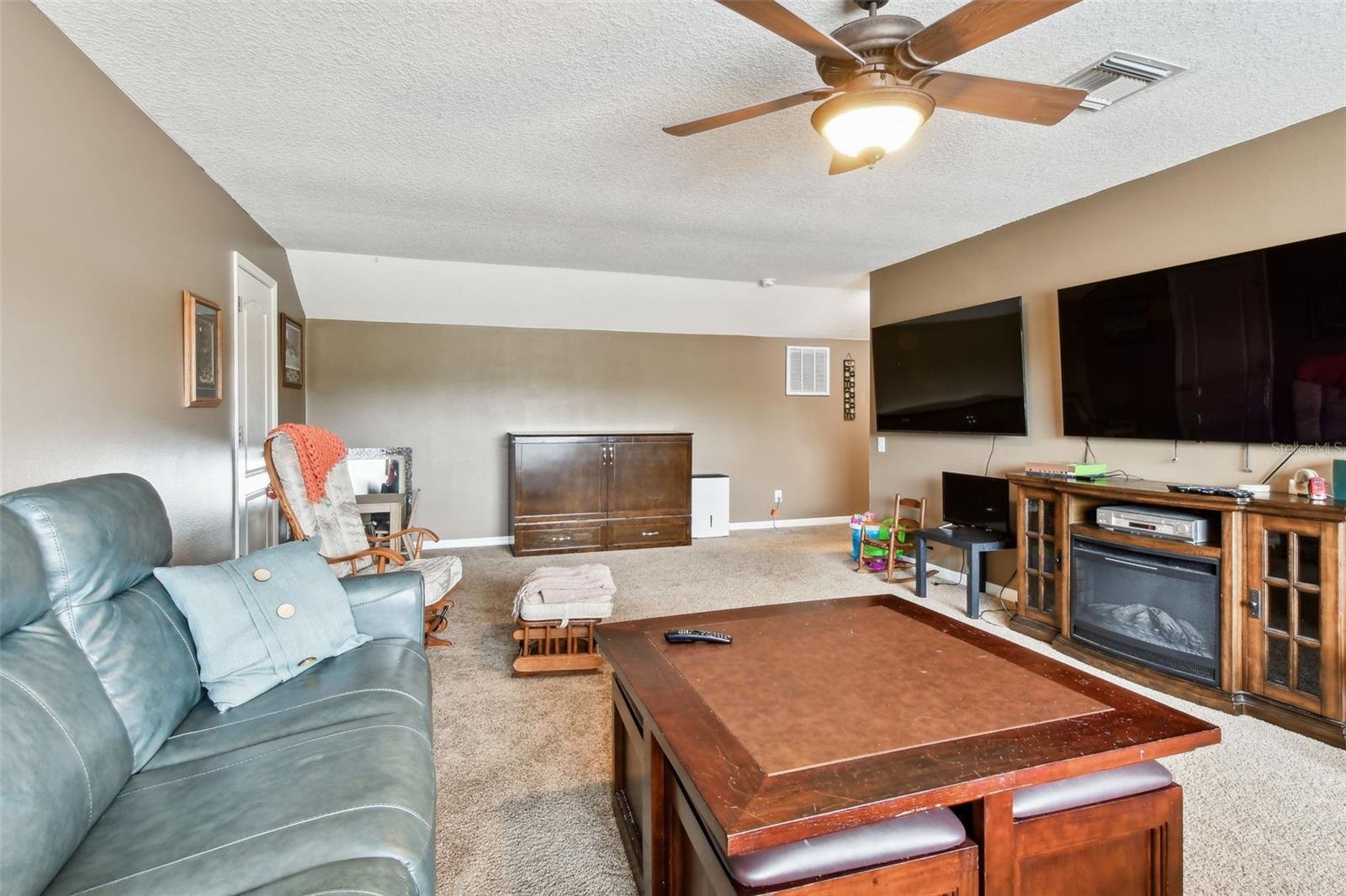 5507 GARDEN ARBOR DR