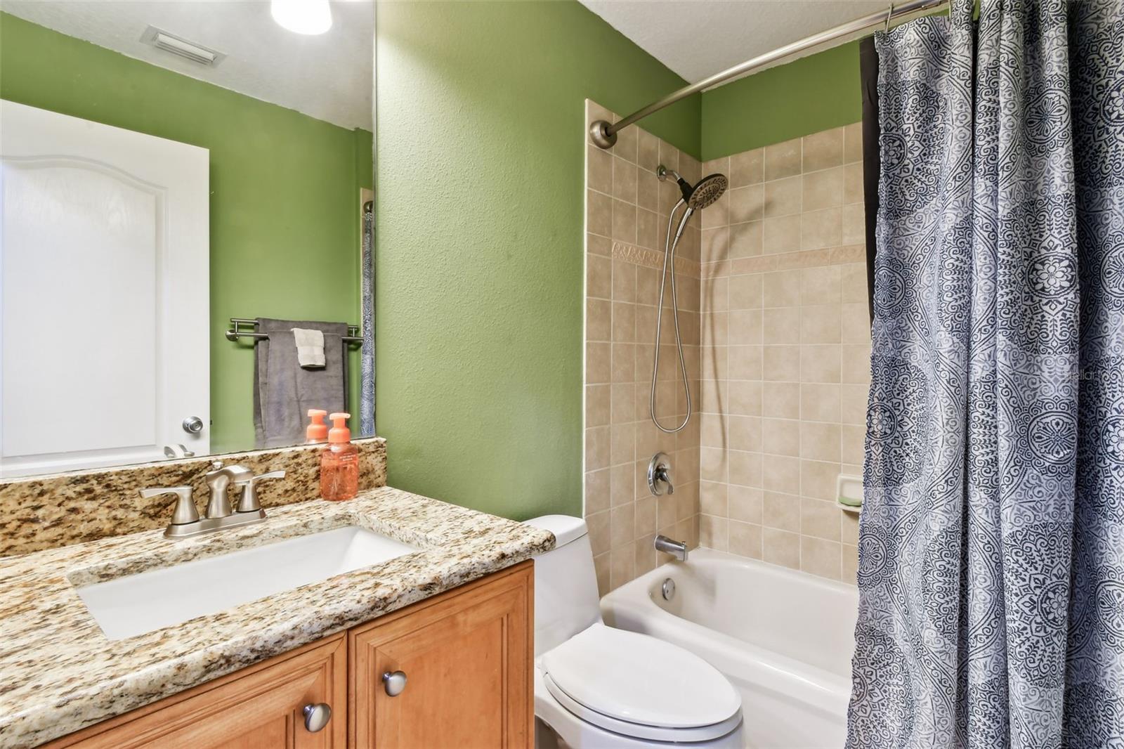 5507 GARDEN ARBOR DR