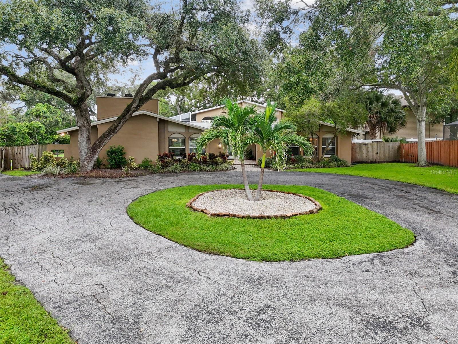 1948 BELLEAIR RD