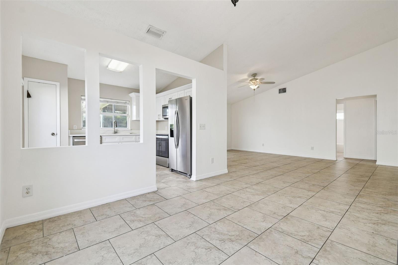 10039 CEDAR DUNE DR