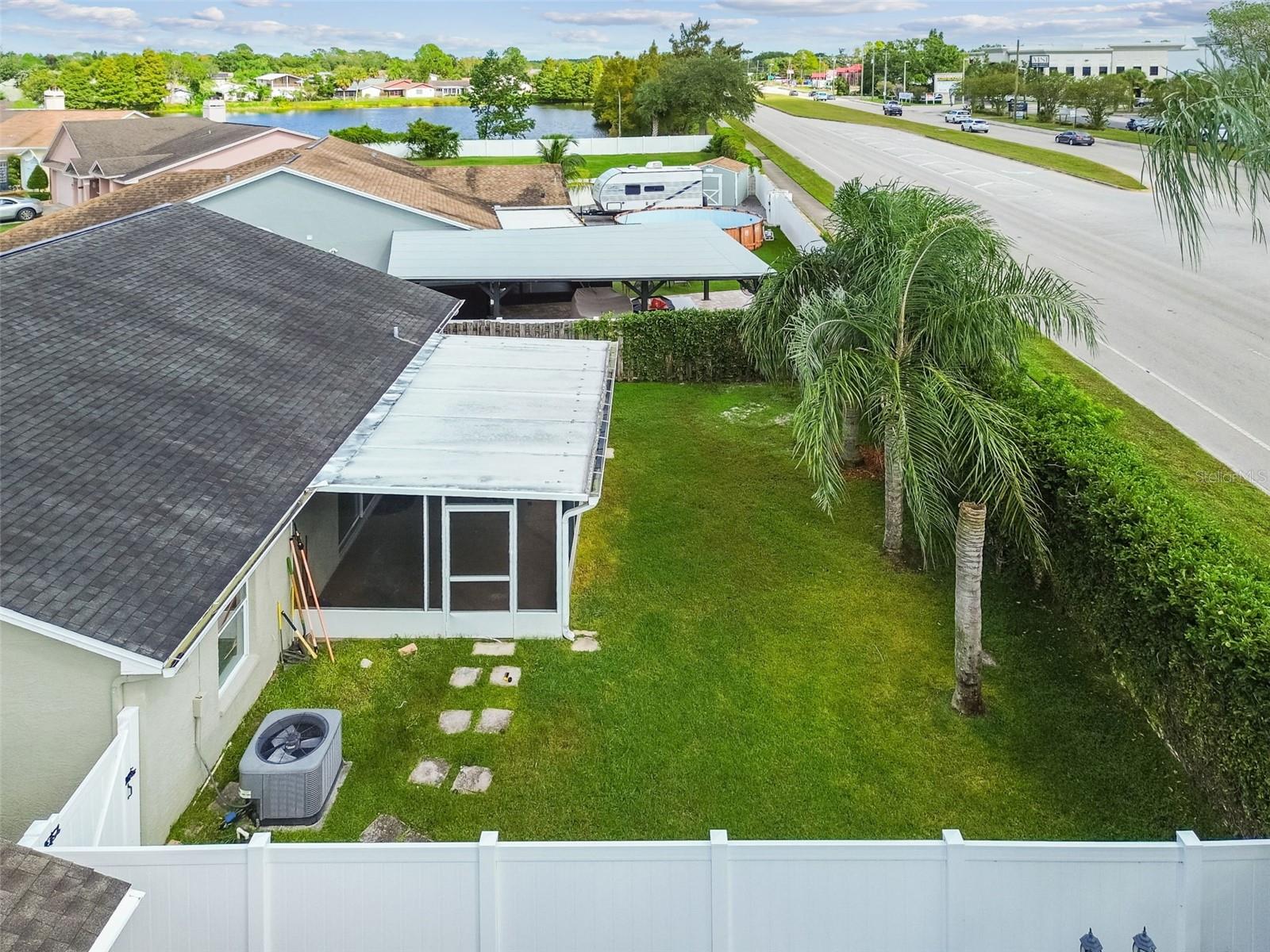 10039 CEDAR DUNE DR