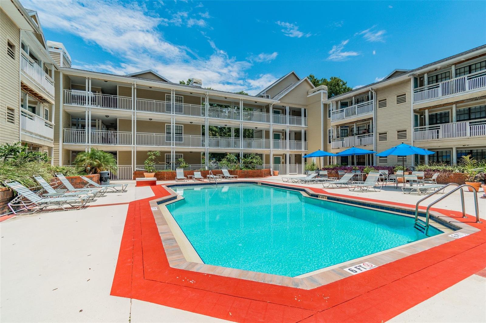 1000 W HORATIO ST #202