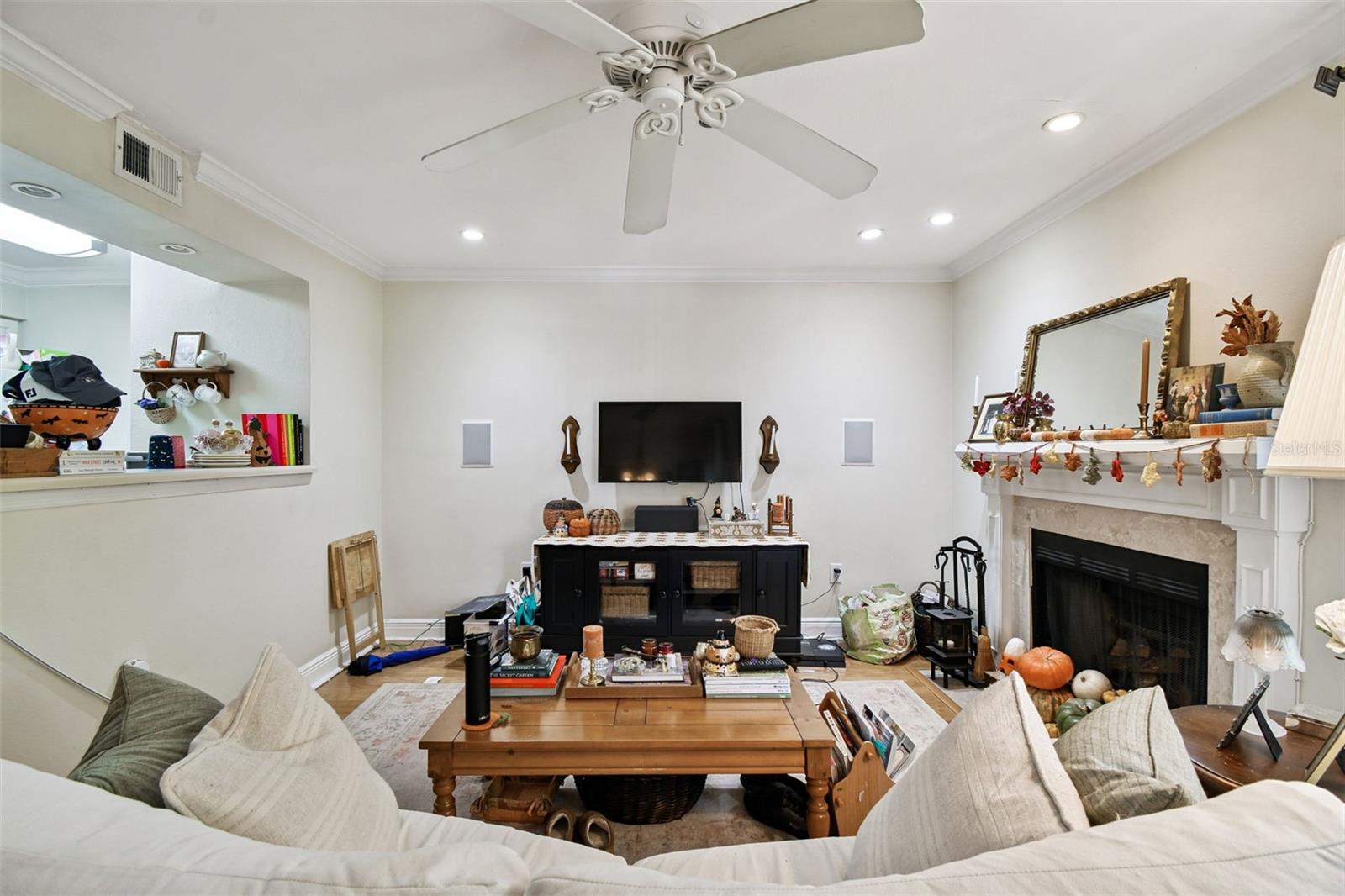 1000 W HORATIO ST #202