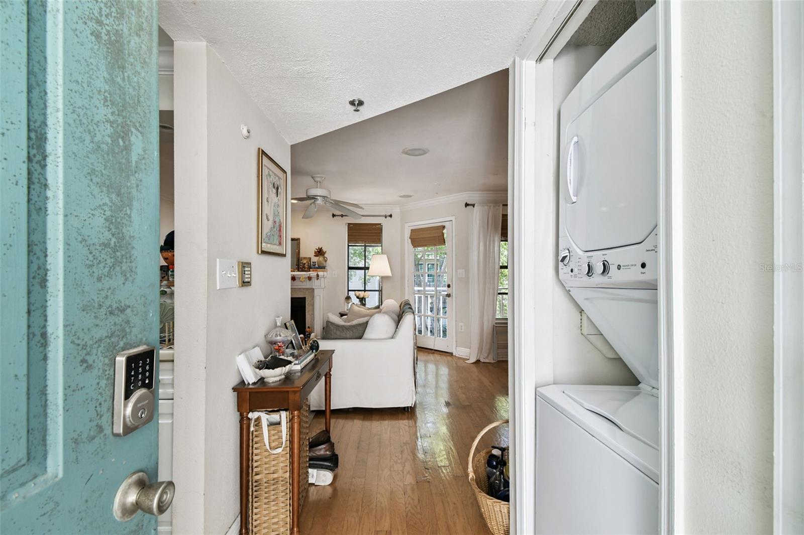 1000 W HORATIO ST #202