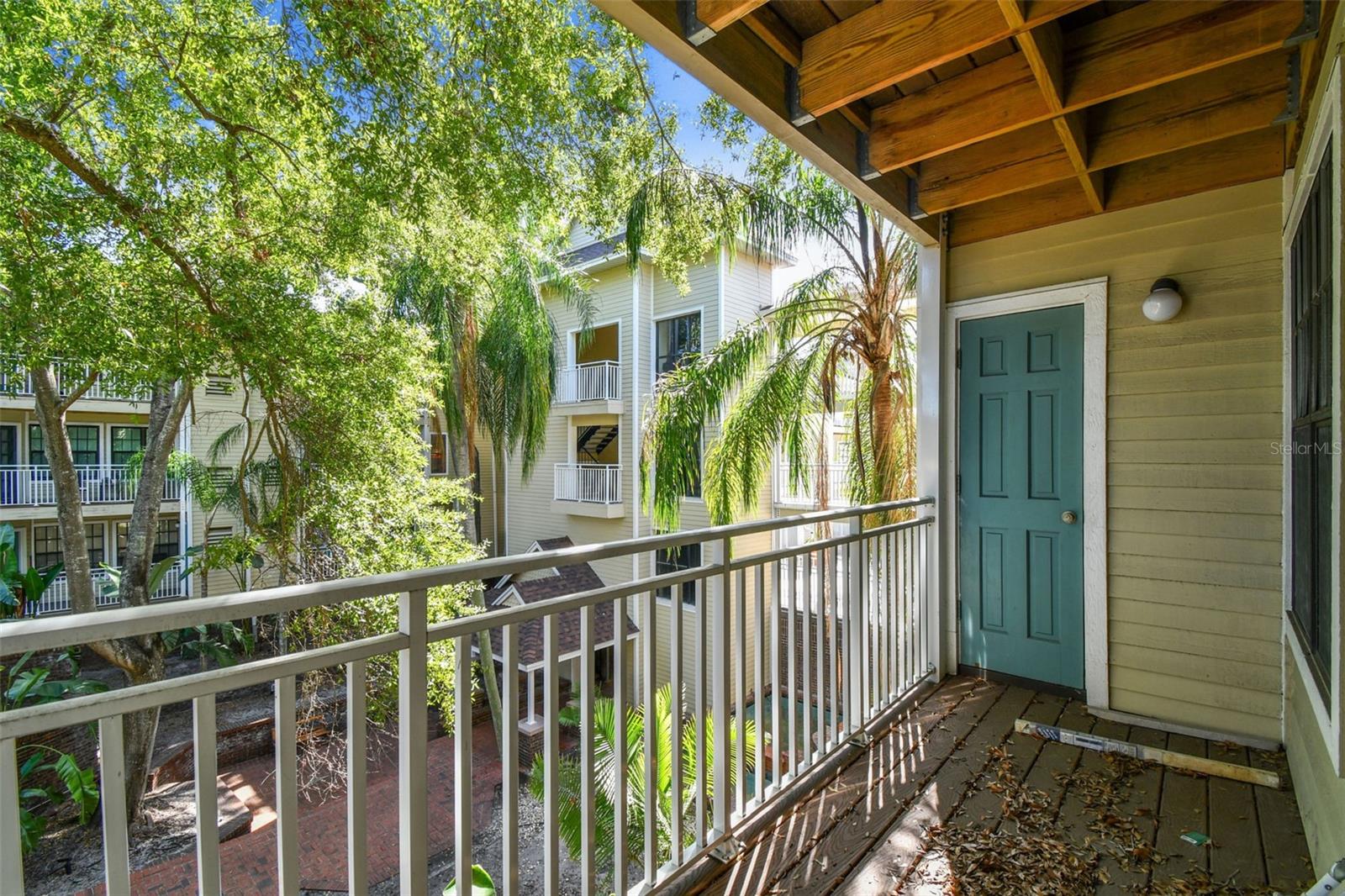 1000 W HORATIO ST #202