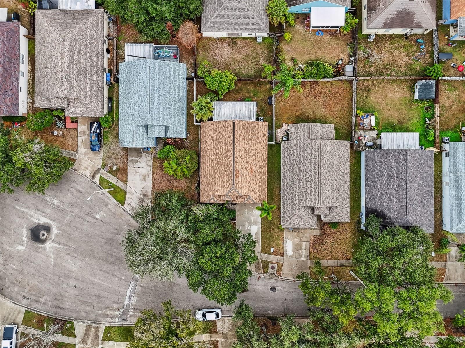 7608 HAMPSHIRE GARDEN PL