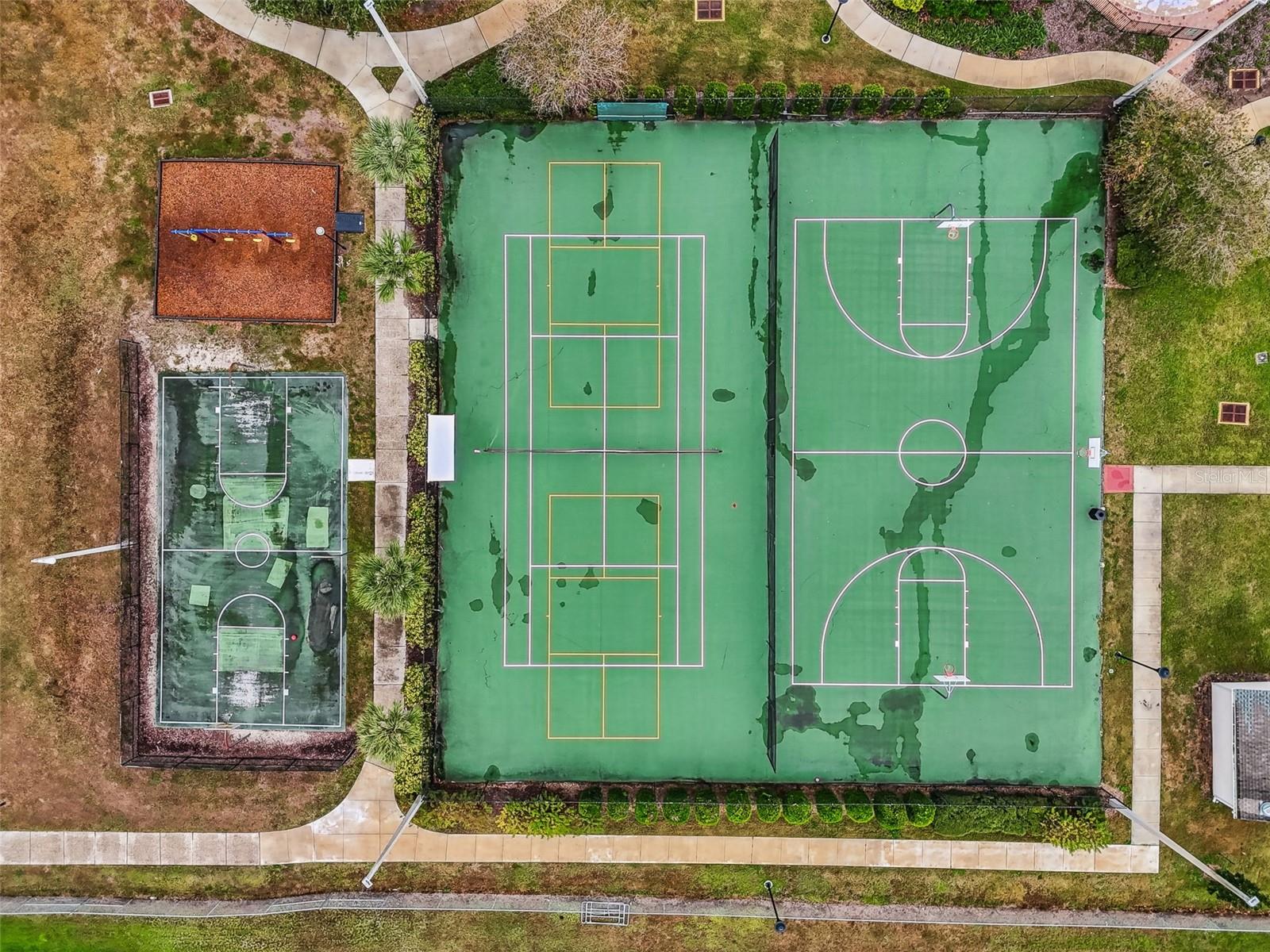 7608 HAMPSHIRE GARDEN PL