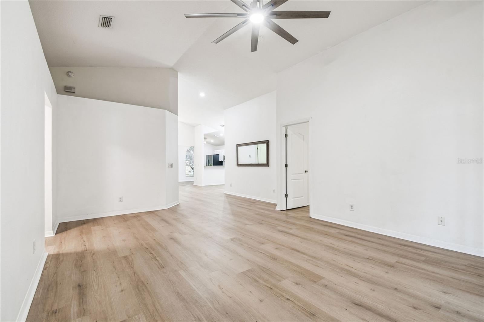 7608 HAMPSHIRE GARDEN PL