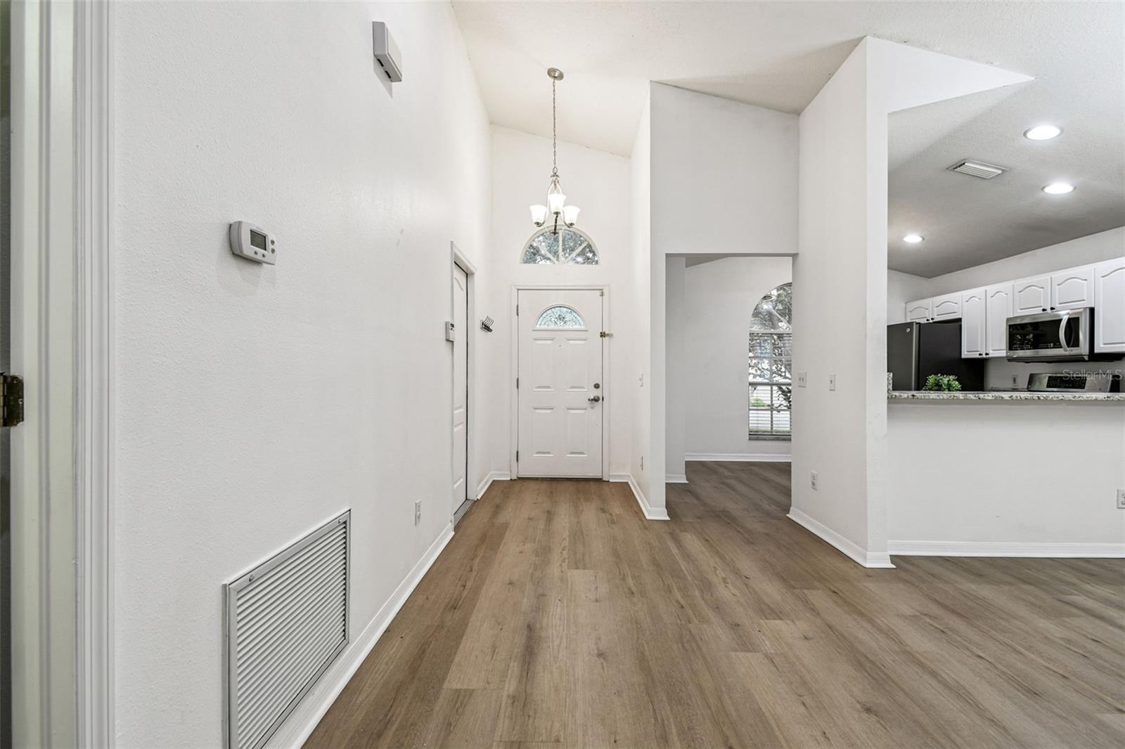 7608 HAMPSHIRE GARDEN PL