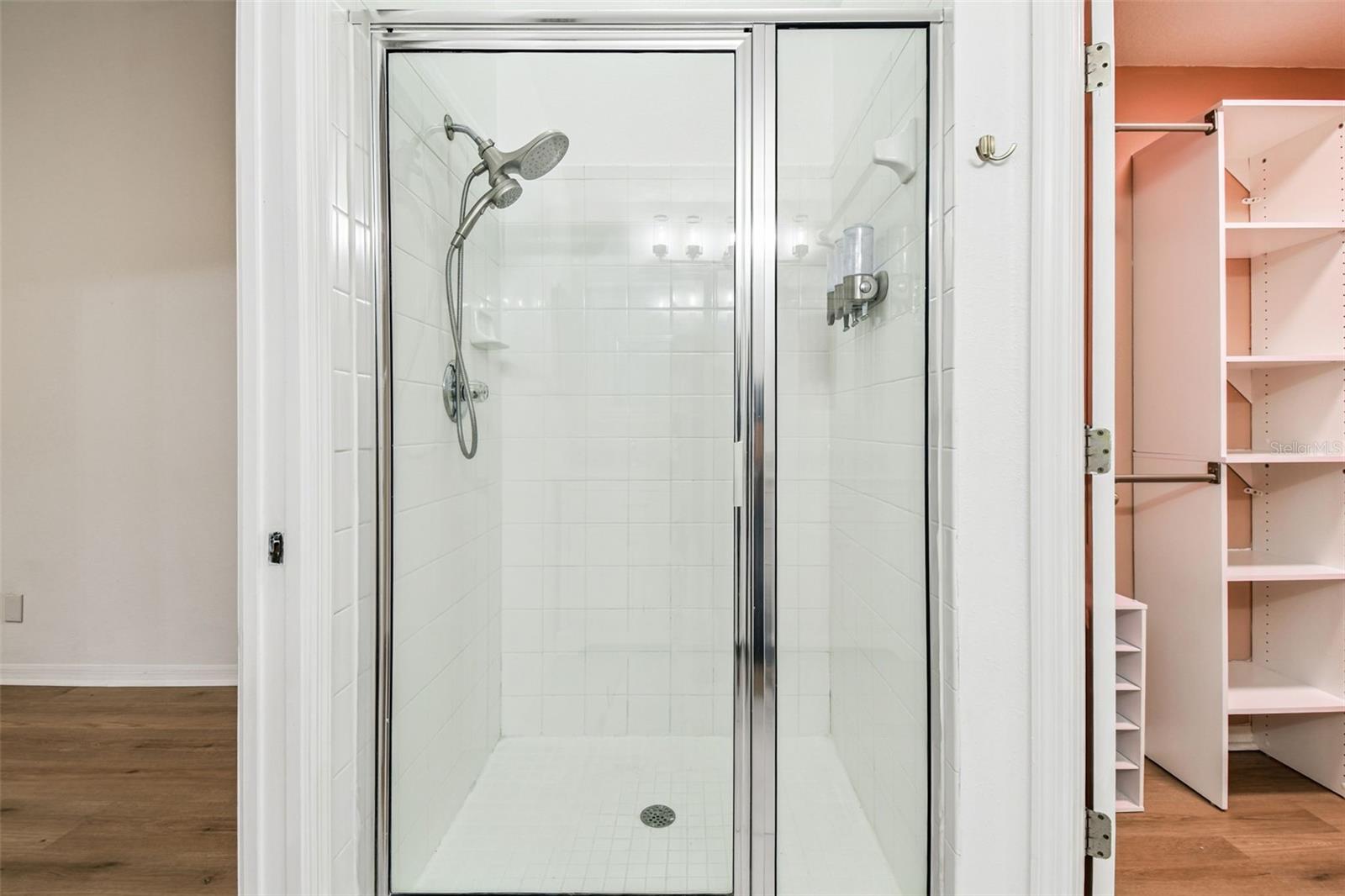 7608 HAMPSHIRE GARDEN PL