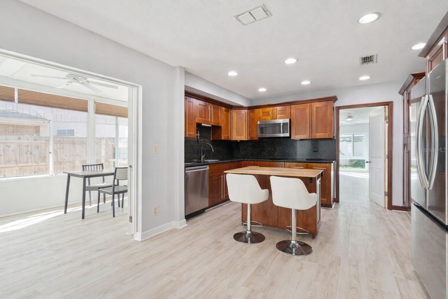 4720 HEATH AVE