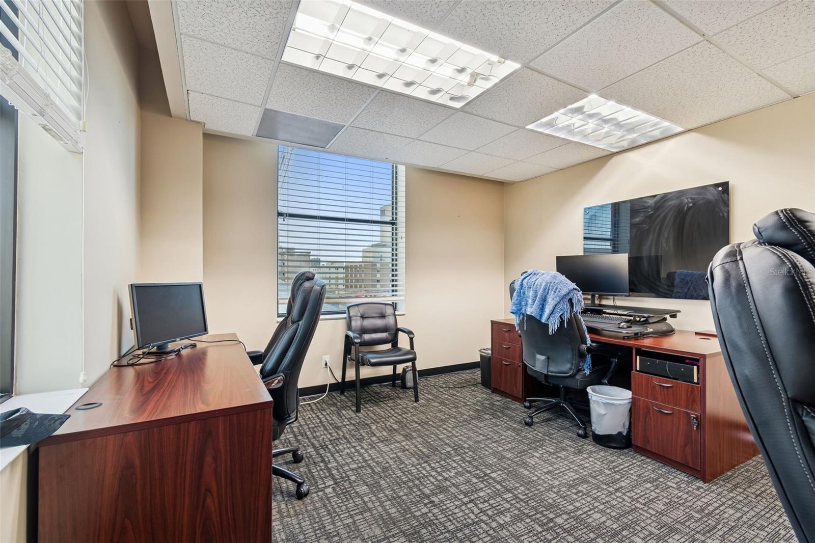 707 N FRANKLIN ST #6