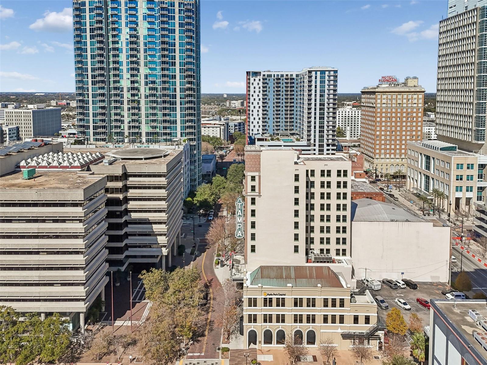 707 N FRANKLIN ST #6