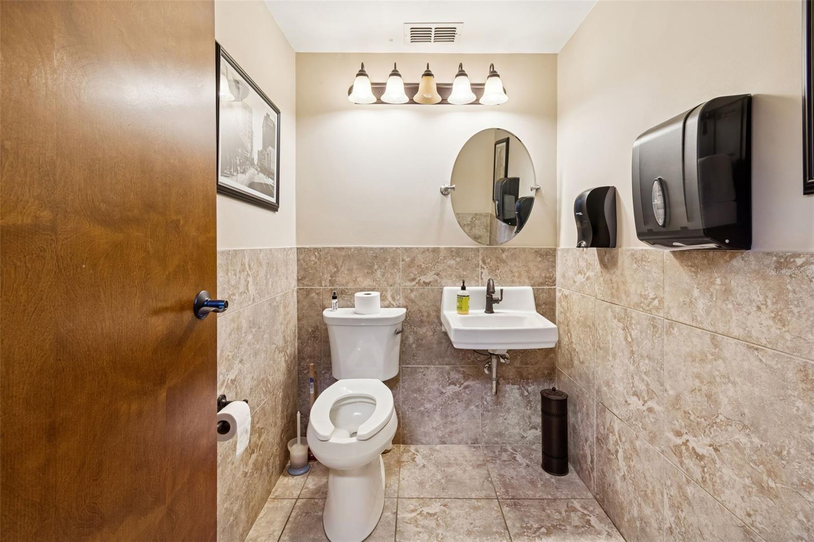 707 N FRANKLIN ST #6