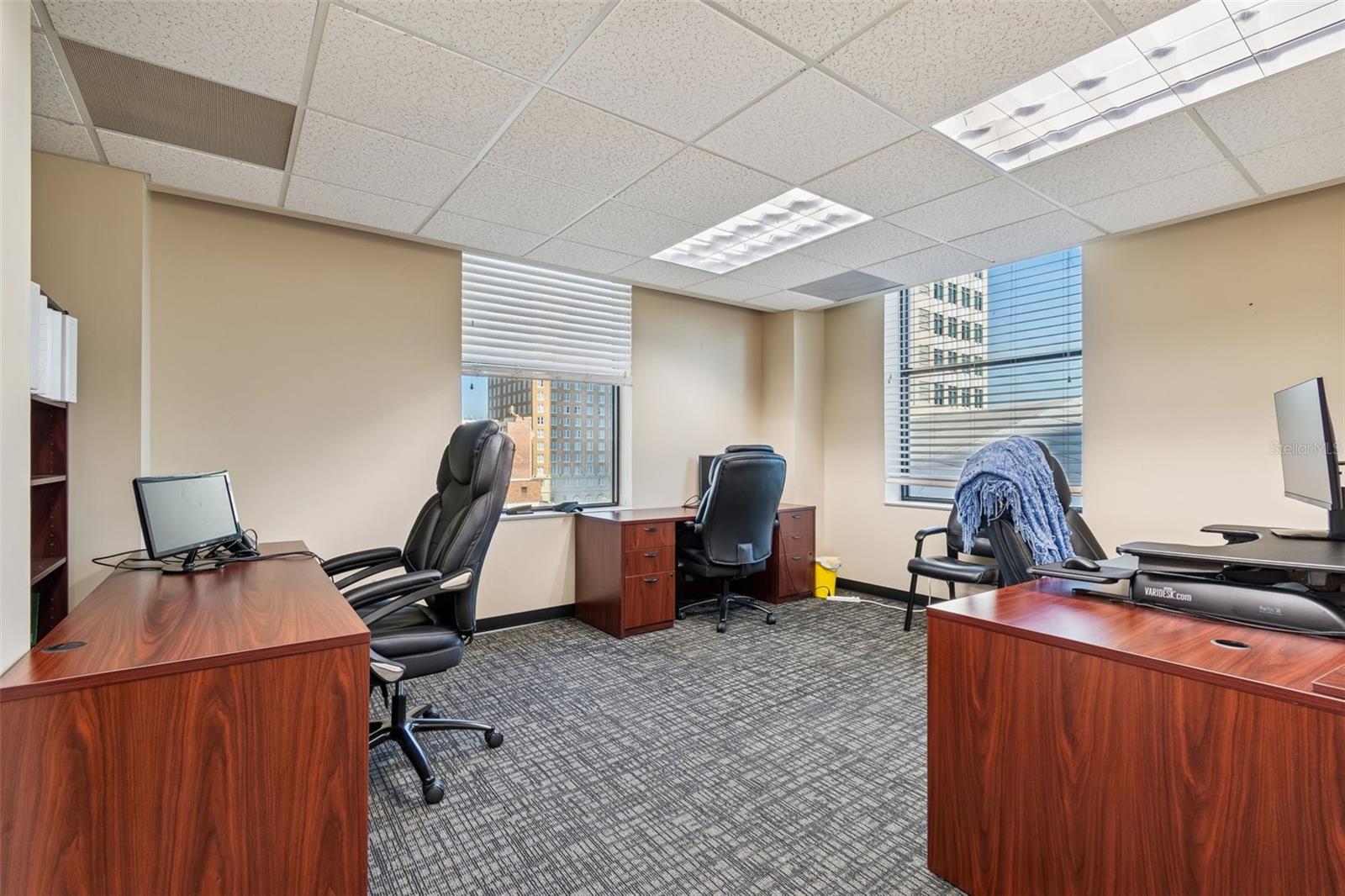 707 N FRANKLIN ST #6