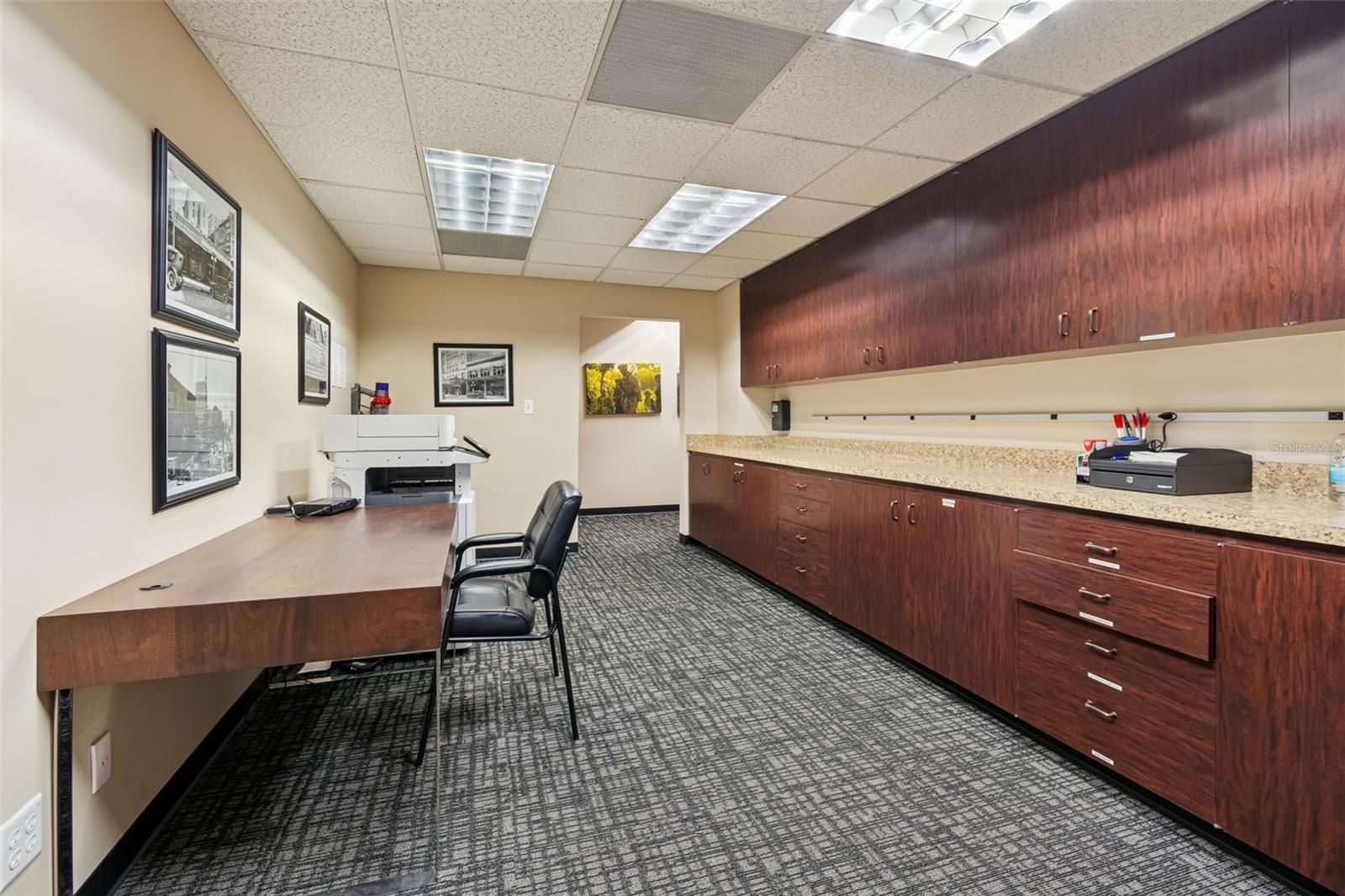 707 N FRANKLIN ST #6