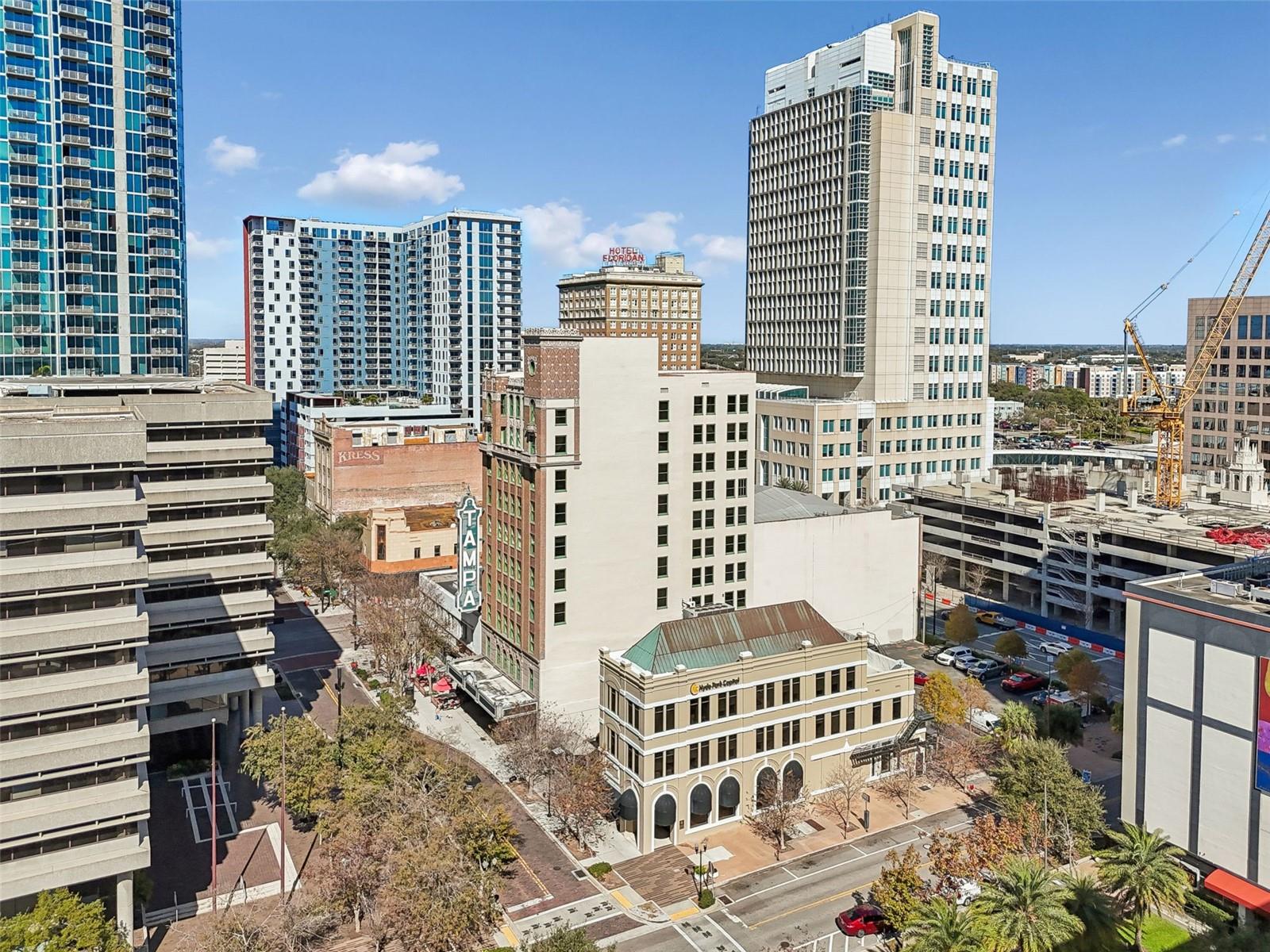 707 N FRANKLIN ST #6