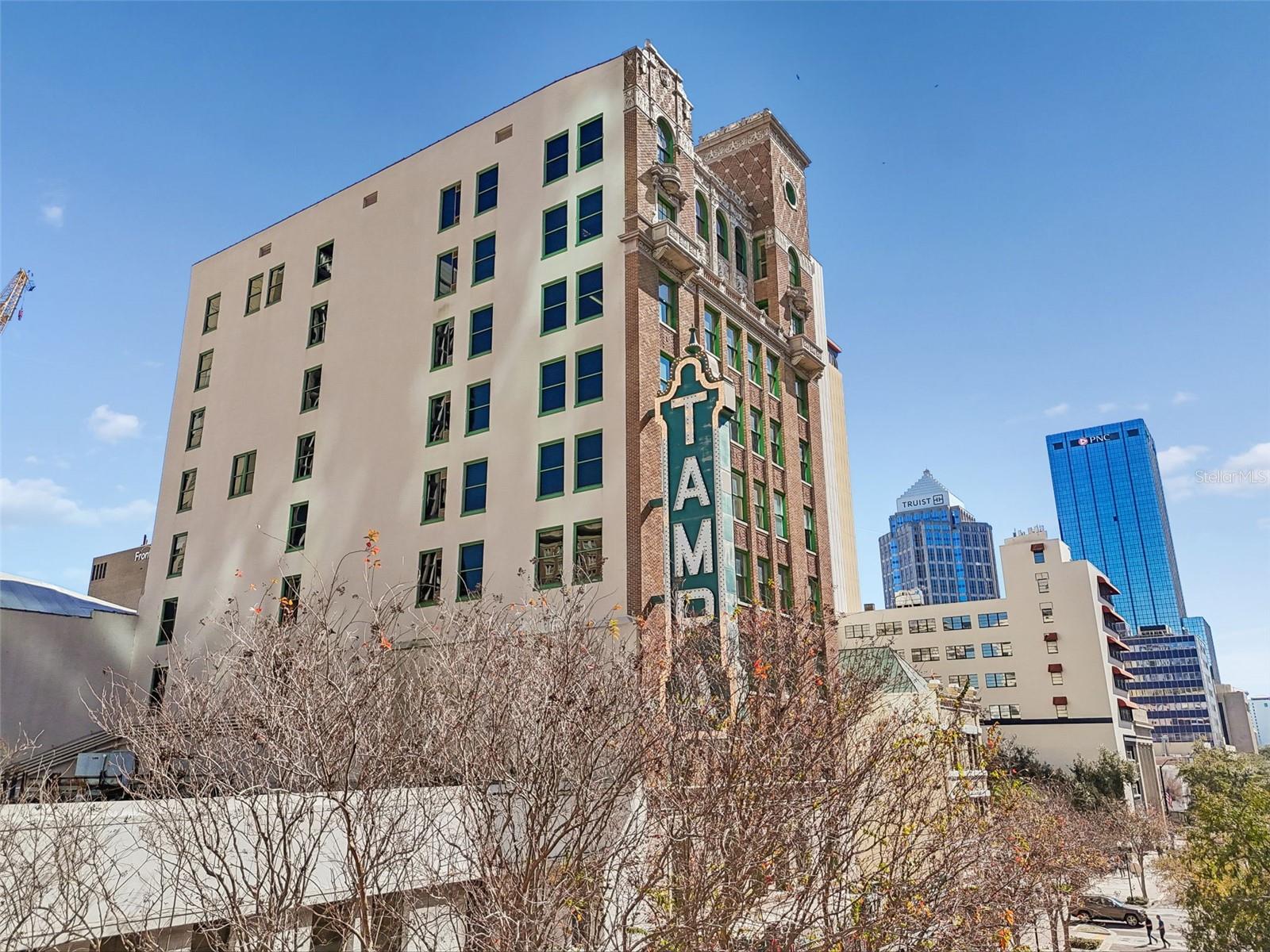 707 N FRANKLIN ST #6