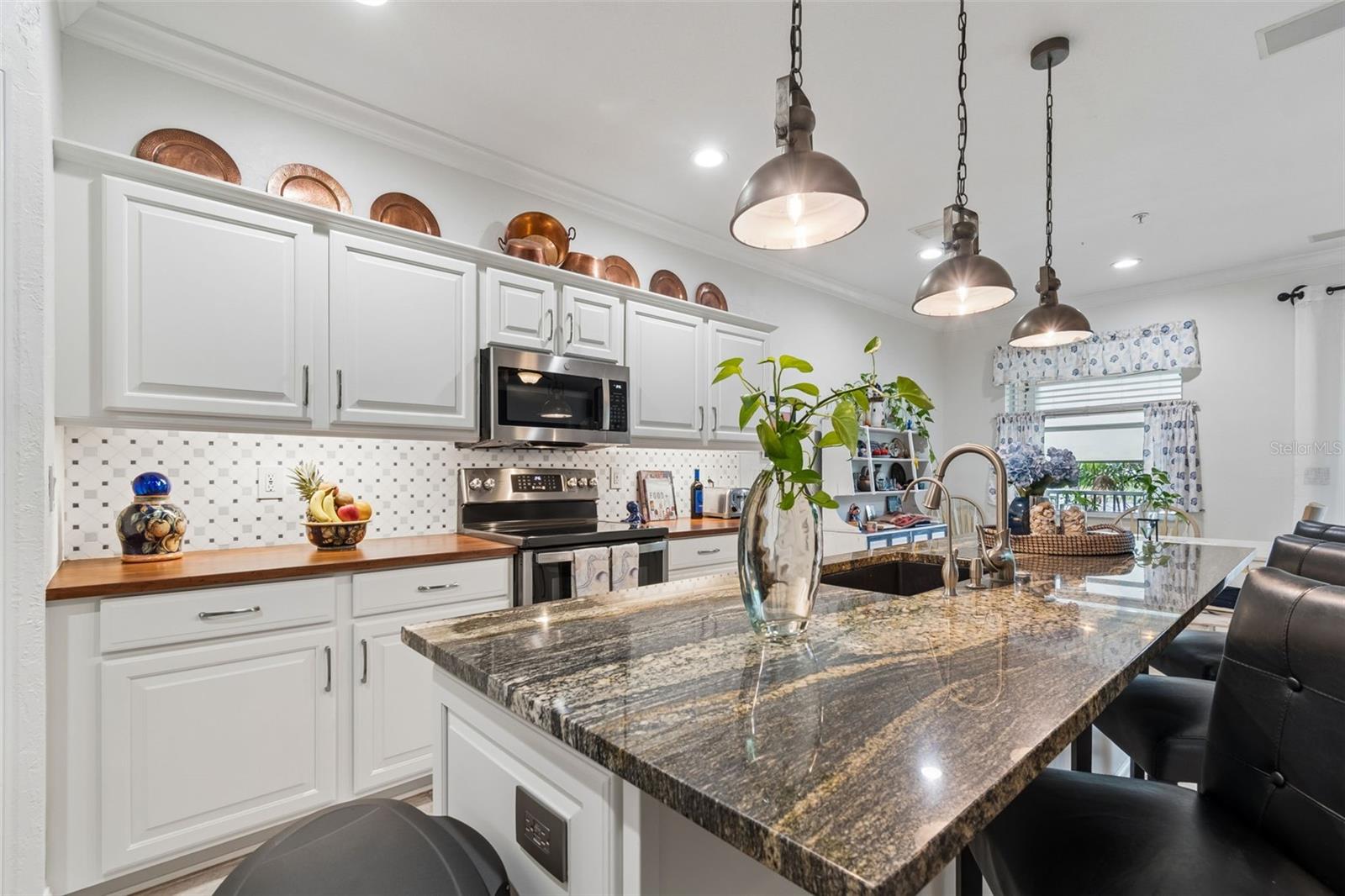3112 OYSTER BAYOU WAY